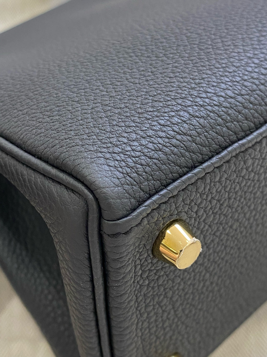 Hermes Black