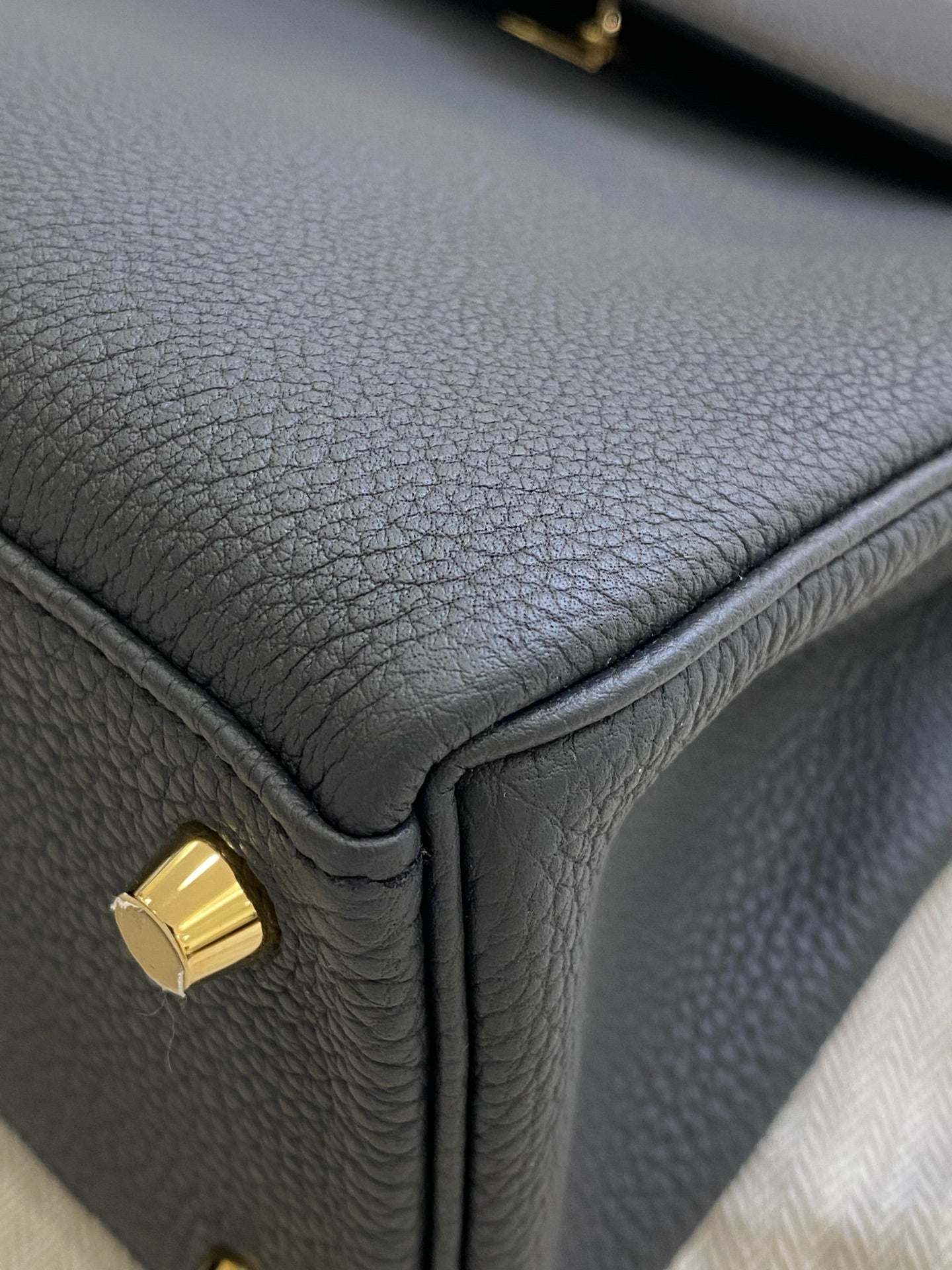 Hermes Black
