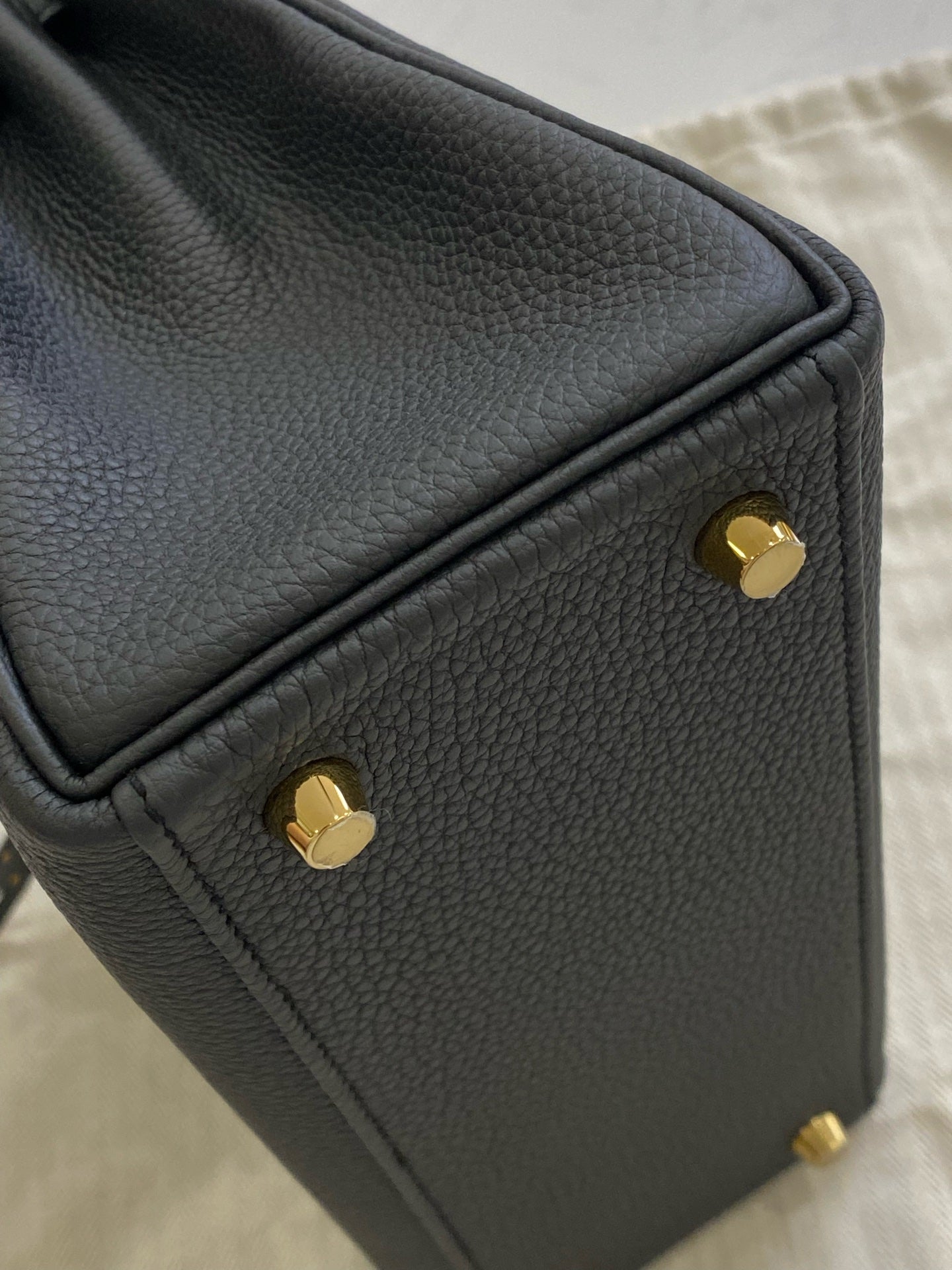 Hermes Black
