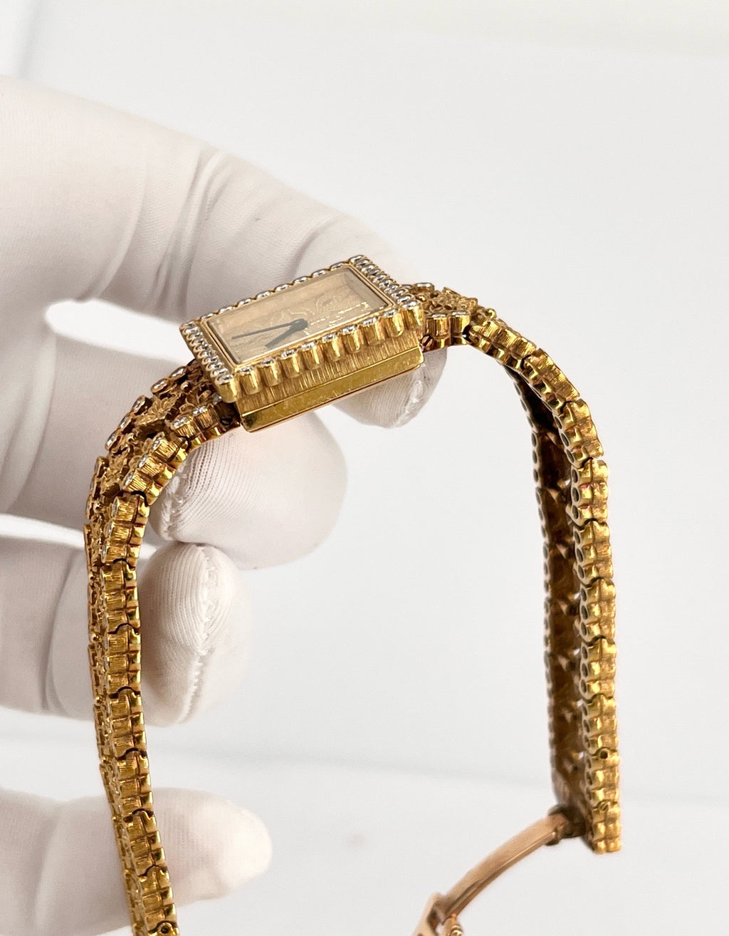 Chanel Quartz watch