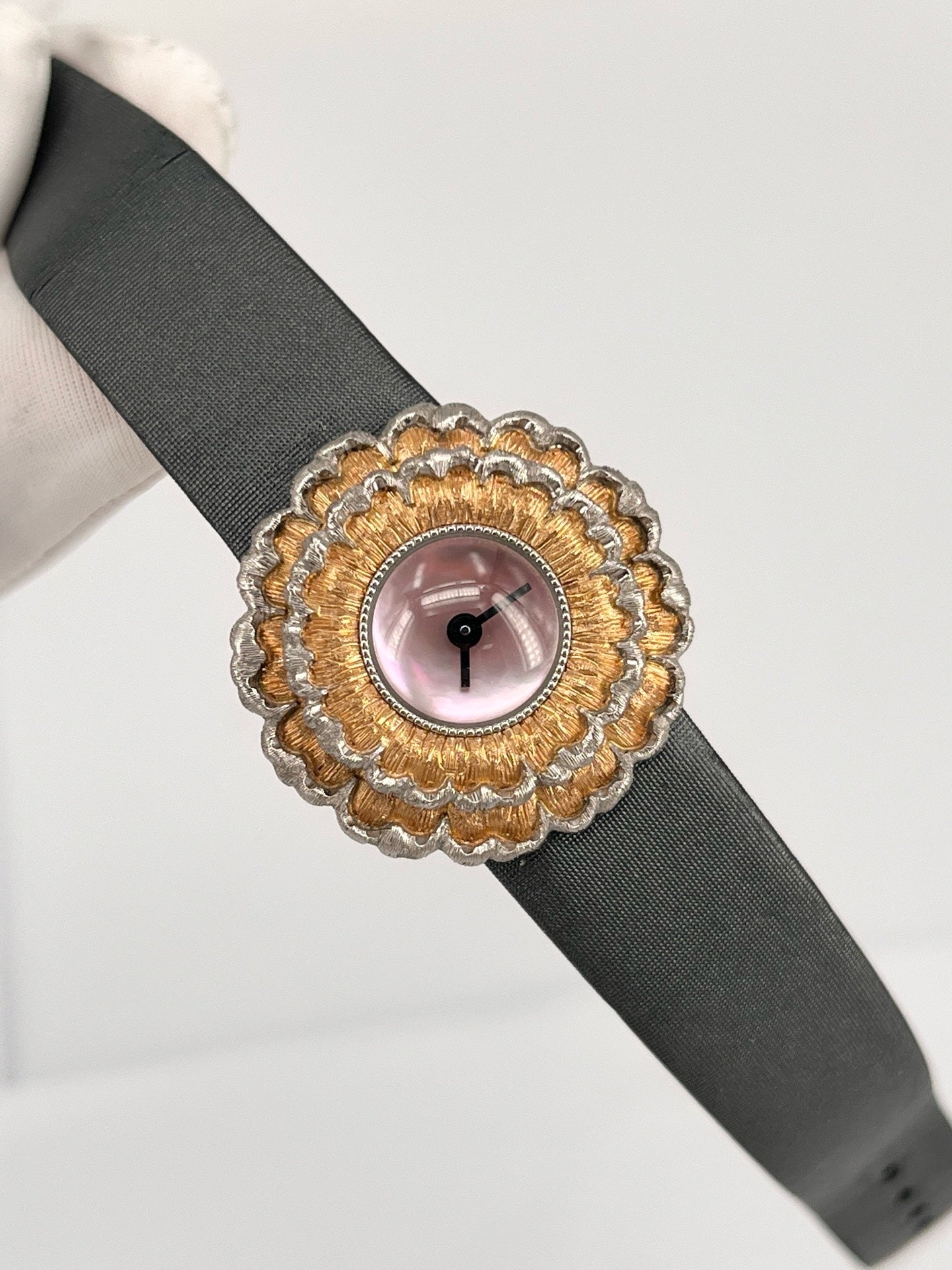 Chopard Pink Quartz watch