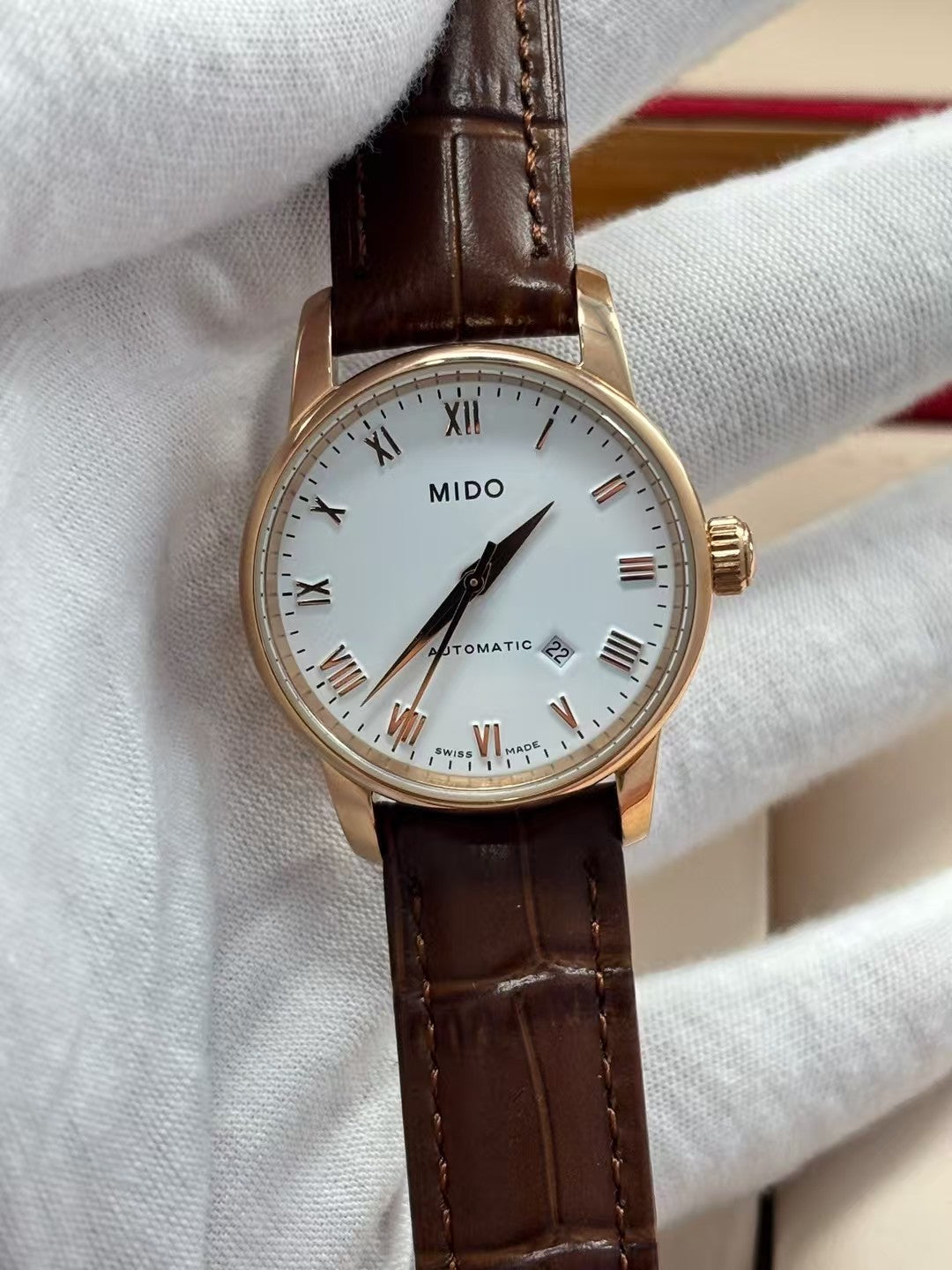 Mido Berenice Rose gold Automatic (self-winding) watch 29 millimeters M7600.3.26.8