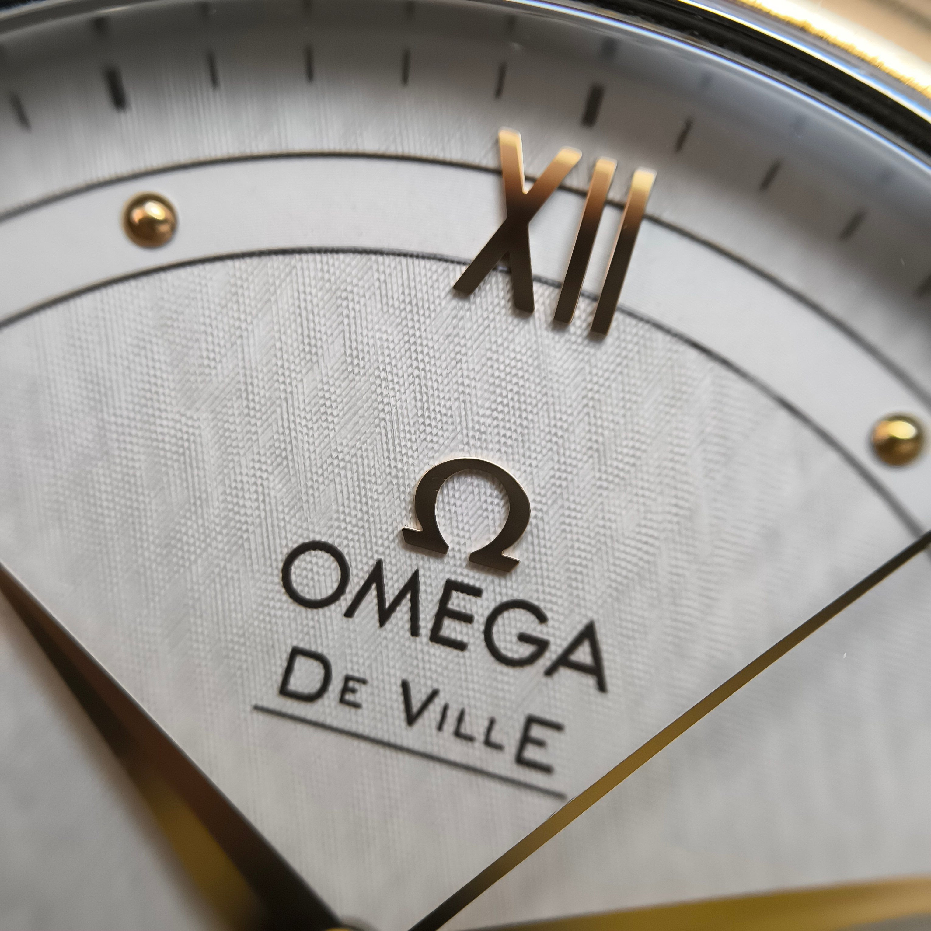 Omega Flying Disc Series 39.5 424.23.40.20.02.003