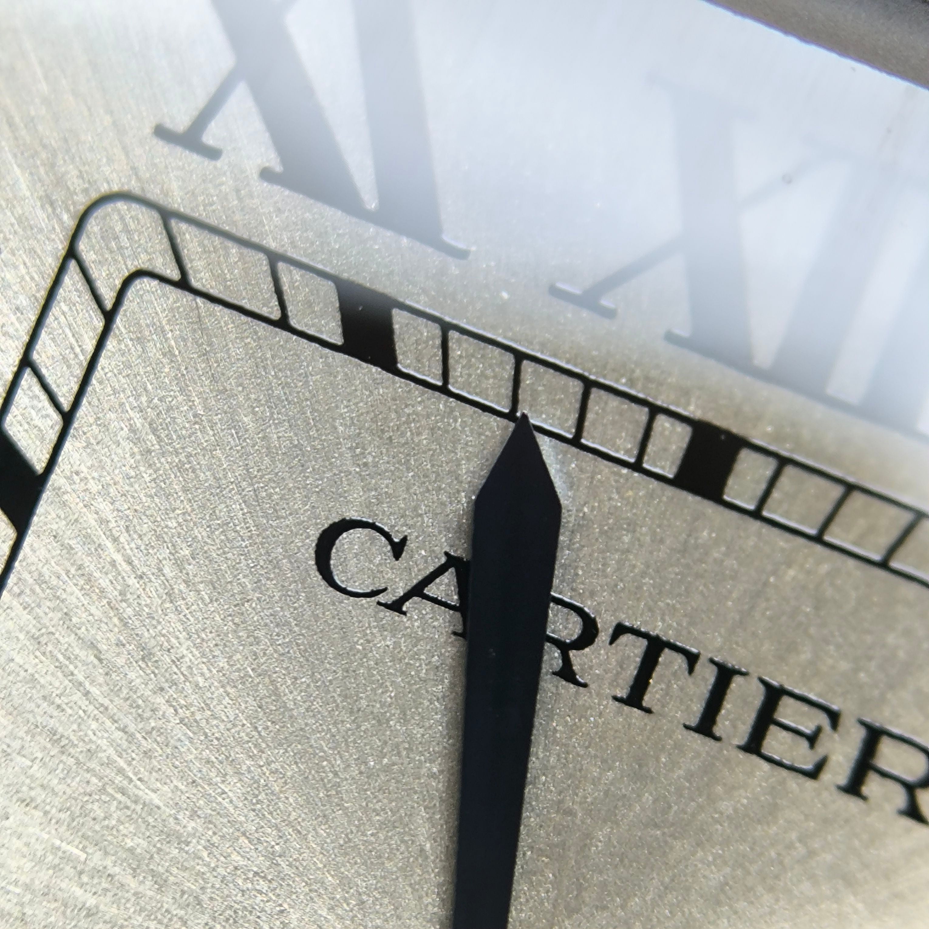 Cartier Santos de Cartier watch 27 x 34.5mm WSSA0082