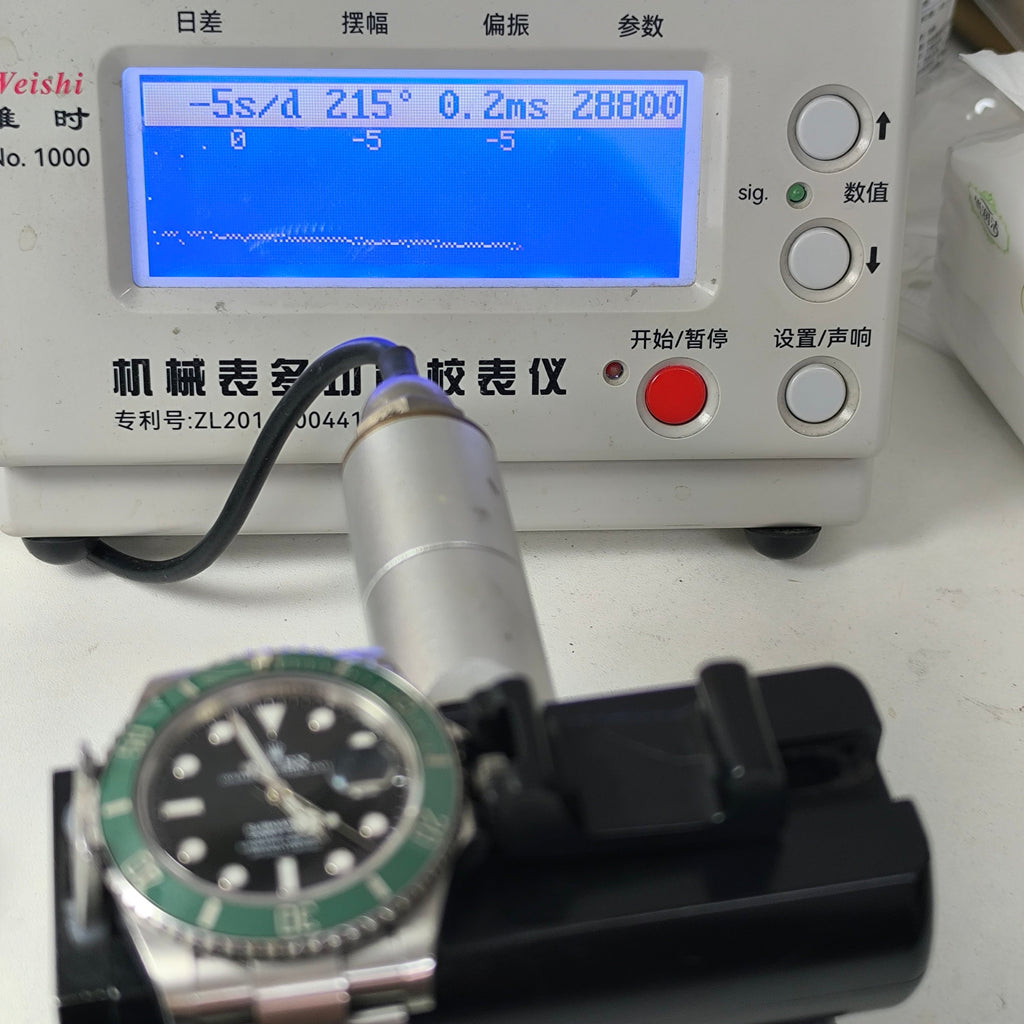 Rolex Submariner model 41 millimeters m126610lv-0002