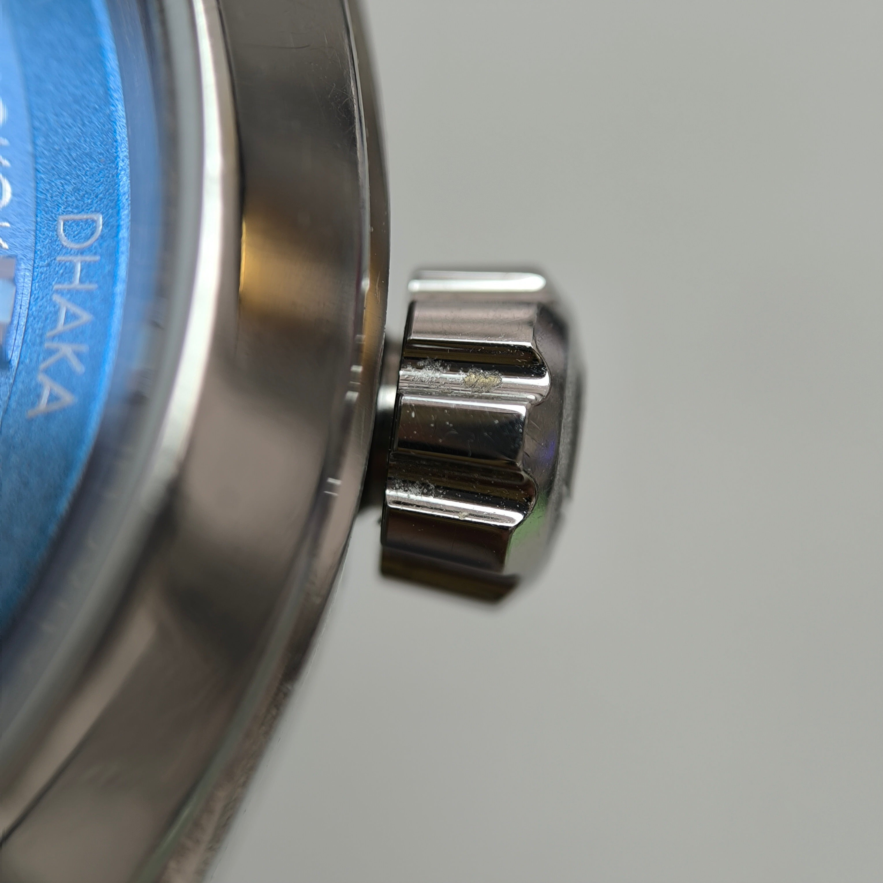 Omega Seahorse 43 millimeters 220.12.43.22.03.002