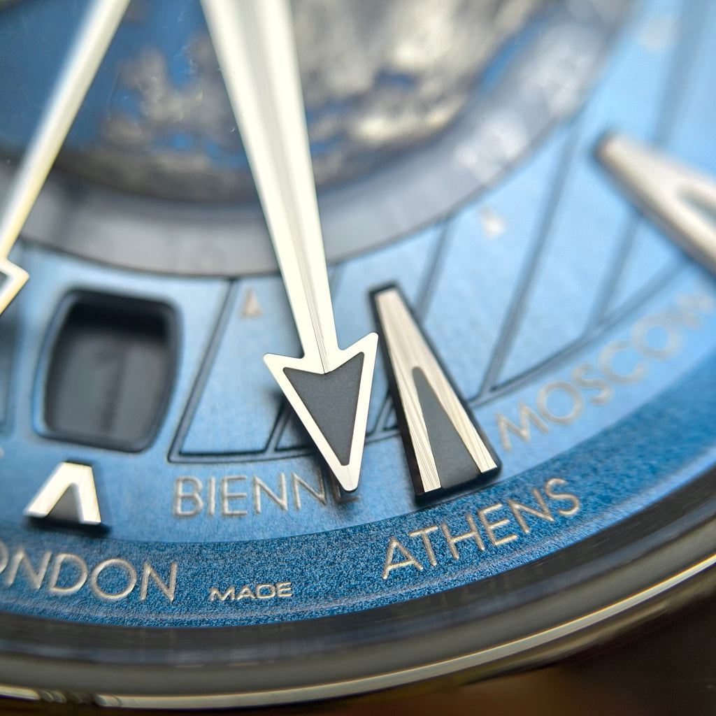 Omega Seahorse 43 millimeters 220.12.43.22.03.002