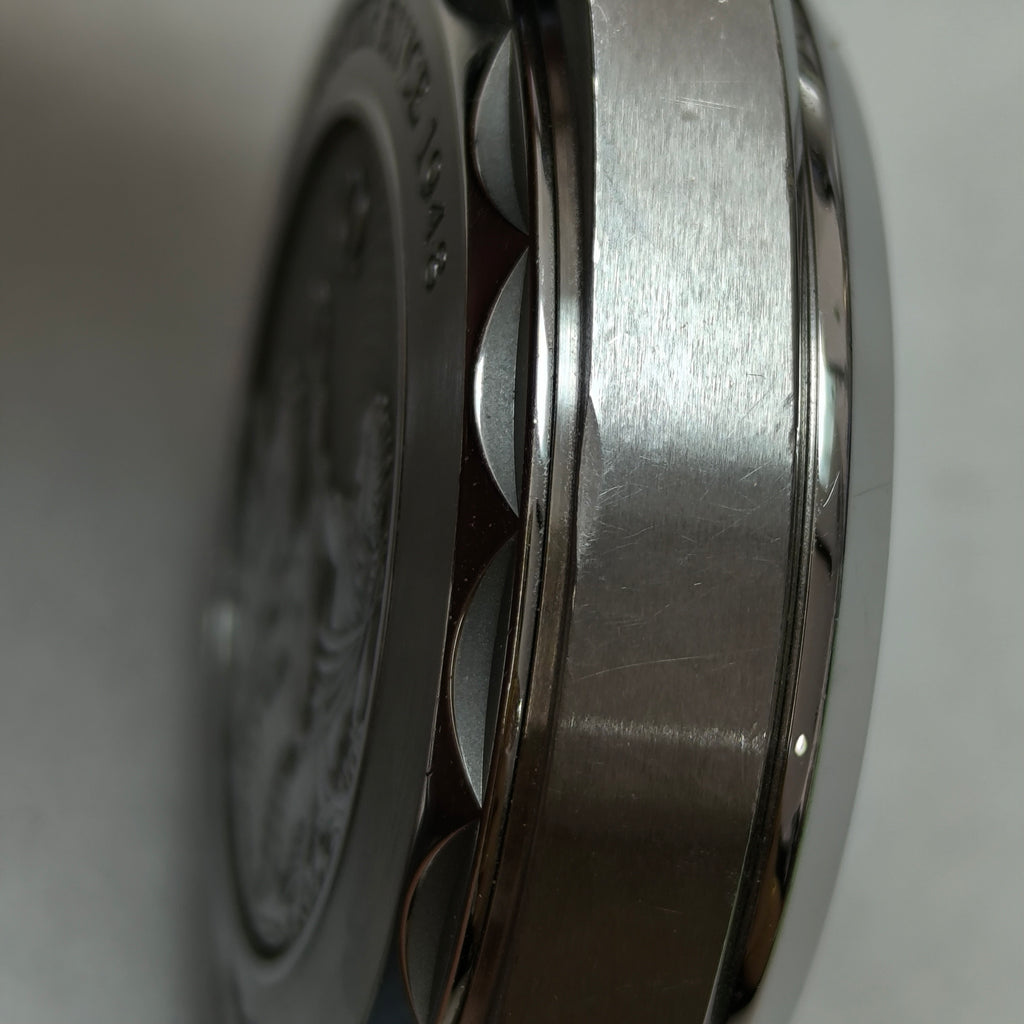 Omega Seahorse 43 millimeters 220.12.43.22.03.002