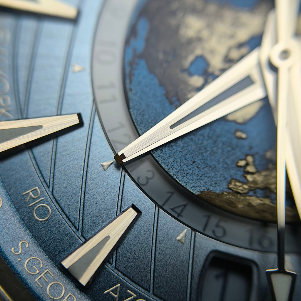 Omega Seahorse 43 millimeters 220.12.43.22.03.002