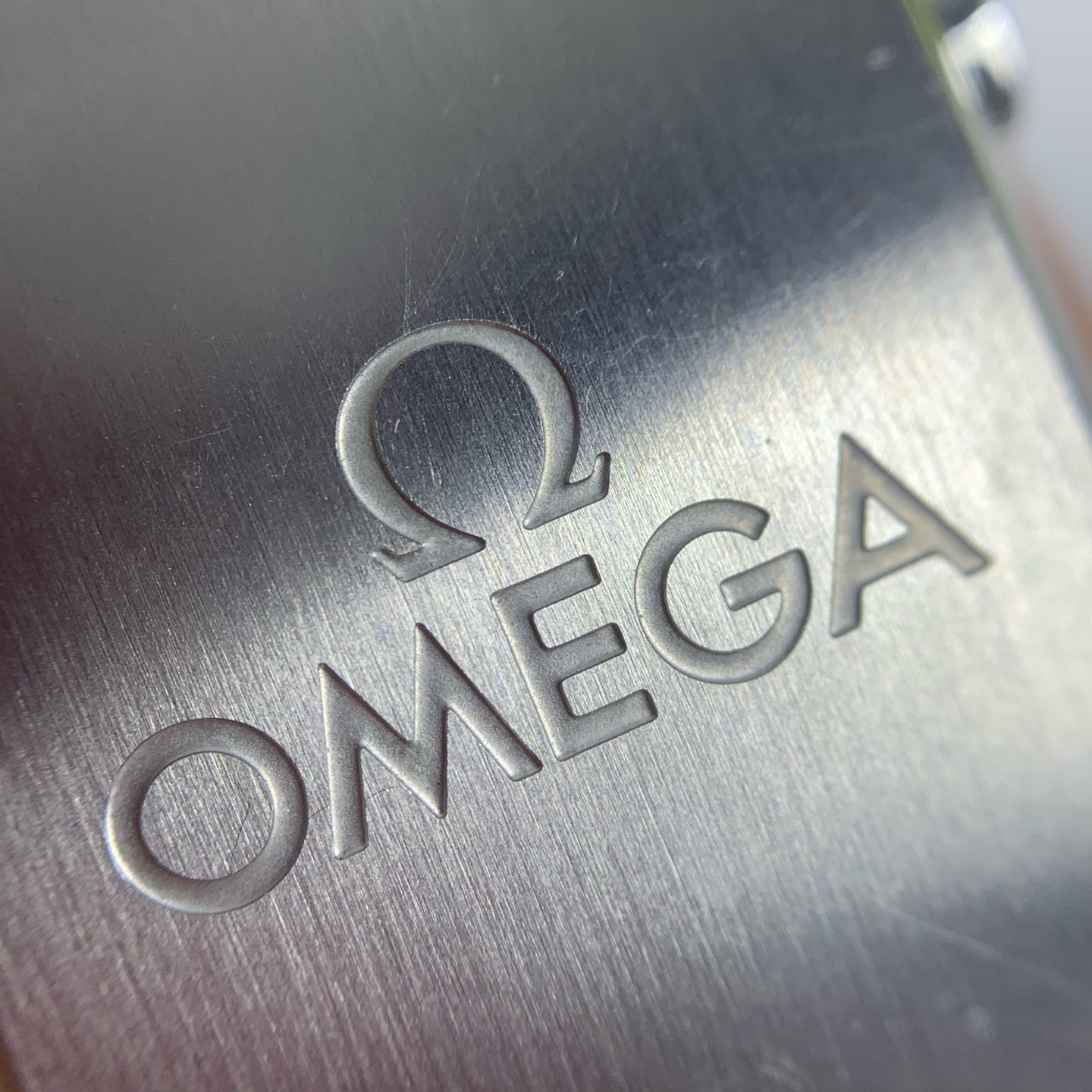 Omega Seahorse Series 45.5 215.30.46.51.01.002