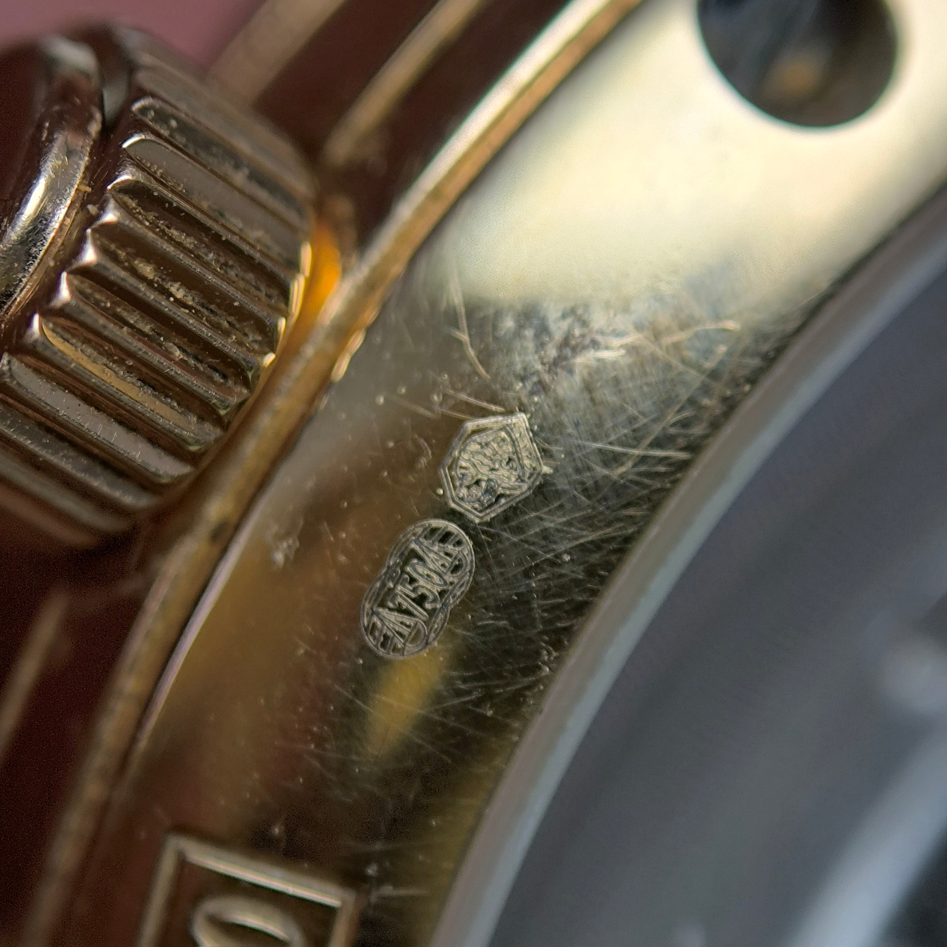 Glashutte Original Member of Parliament 40 millimeters 1-39-59-01-05-04