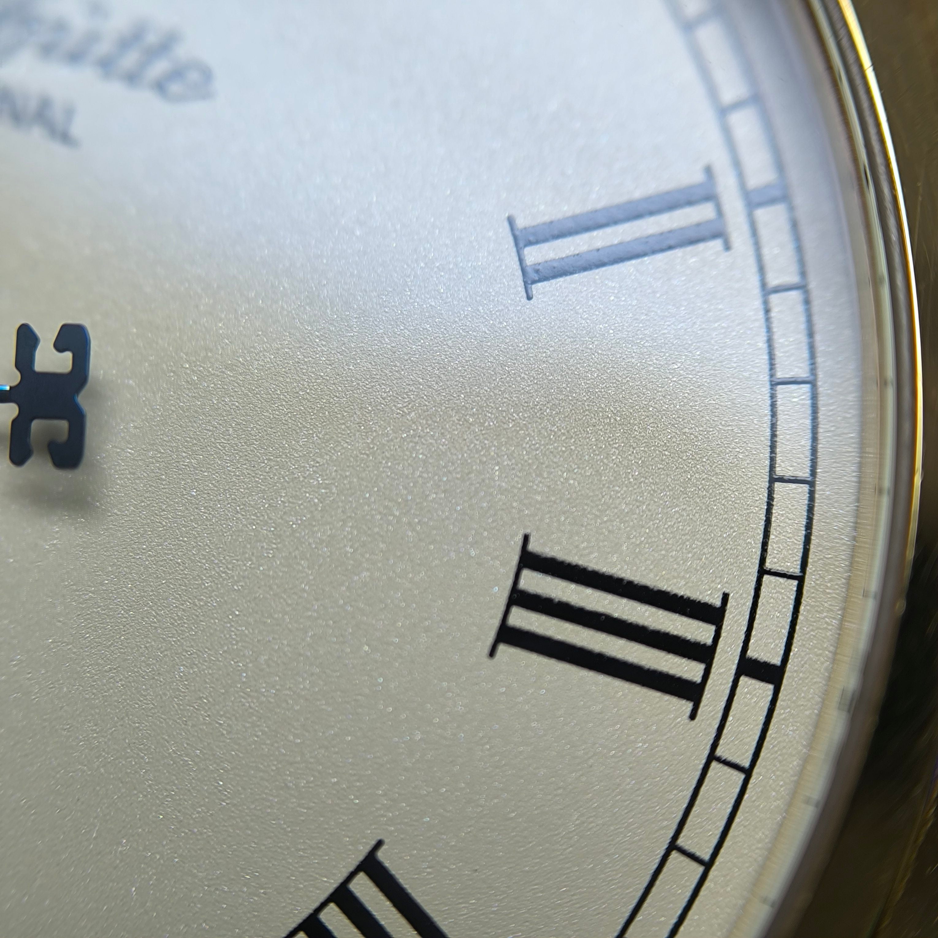 Glashutte Original Member of Parliament 40 millimeters 1-39-59-01-05-04