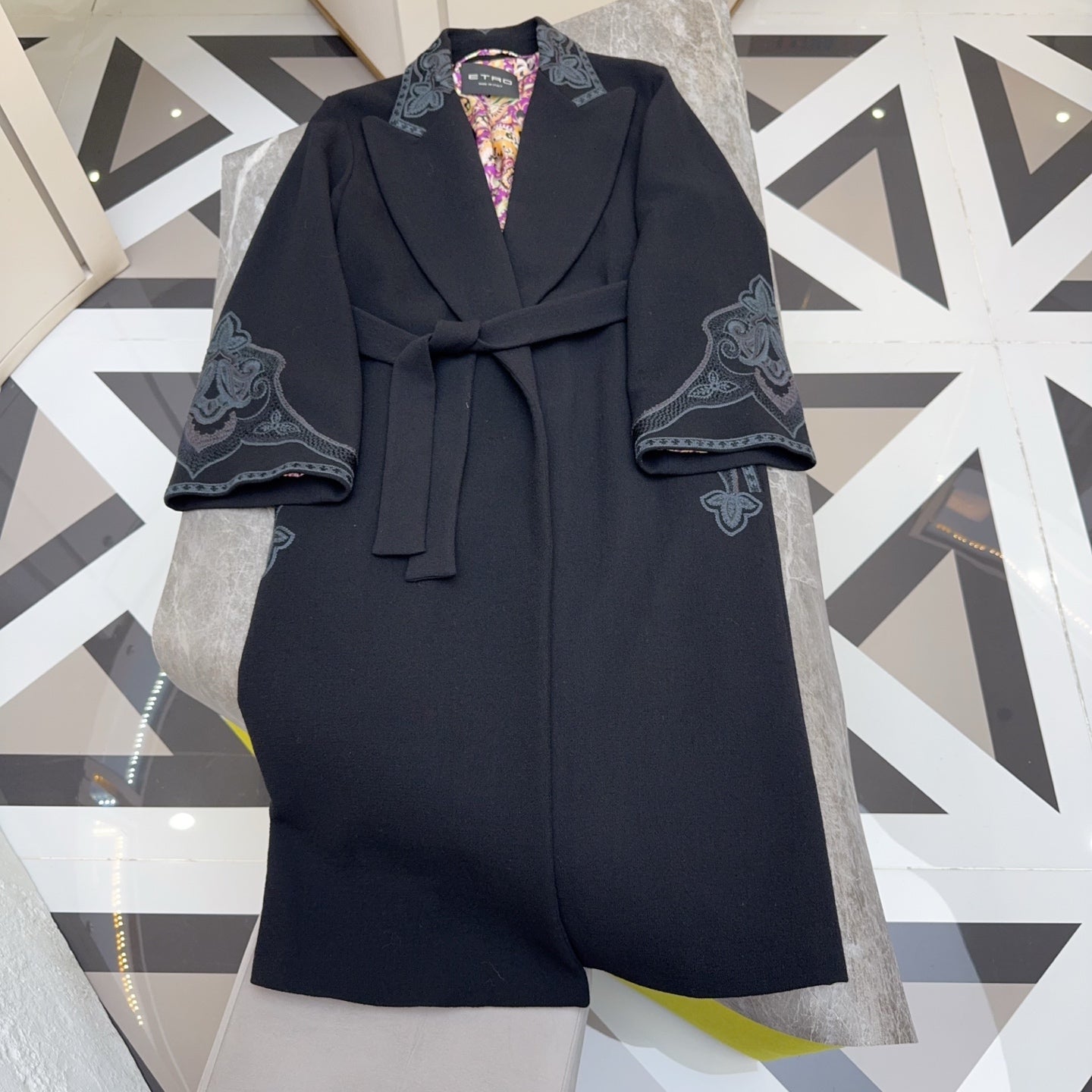 etro艾特罗 Black