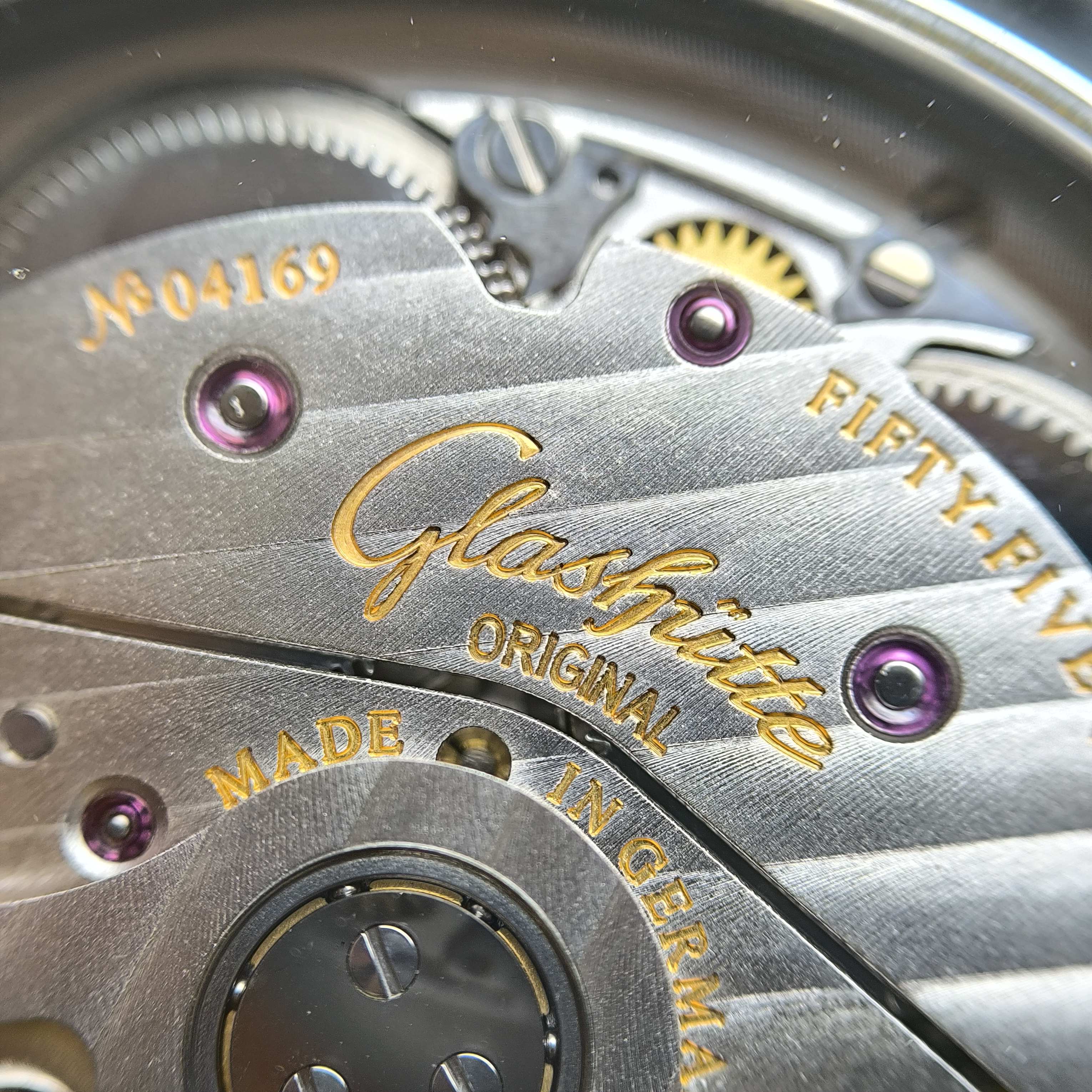 Glashutte Original Member of Parliament 40 millimeters 100-04-32-12-50