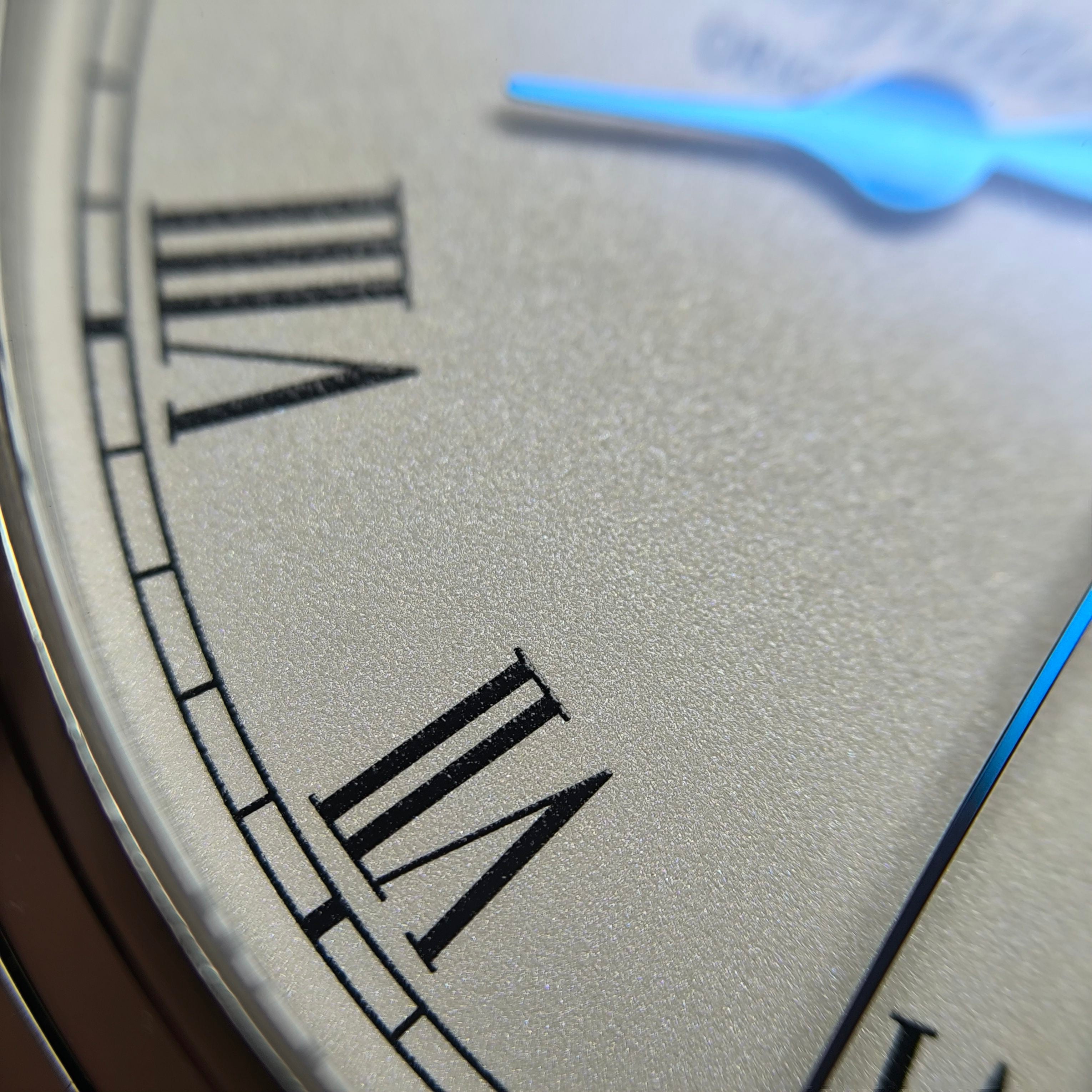 Glashutte Original Member of Parliament 40 millimeters 100-04-32-12-50