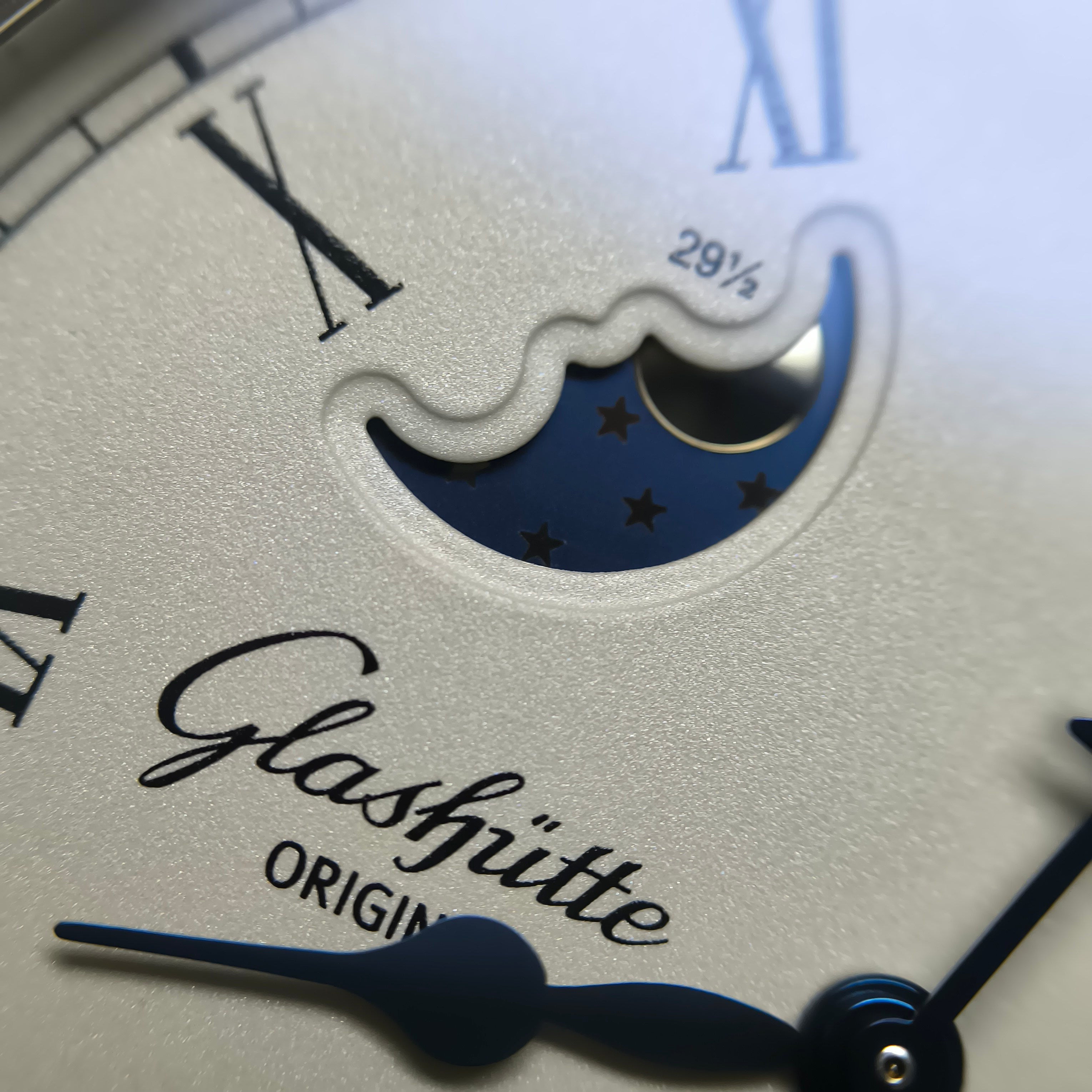 Glashutte Original Member of Parliament 40 millimeters 100-04-32-12-50