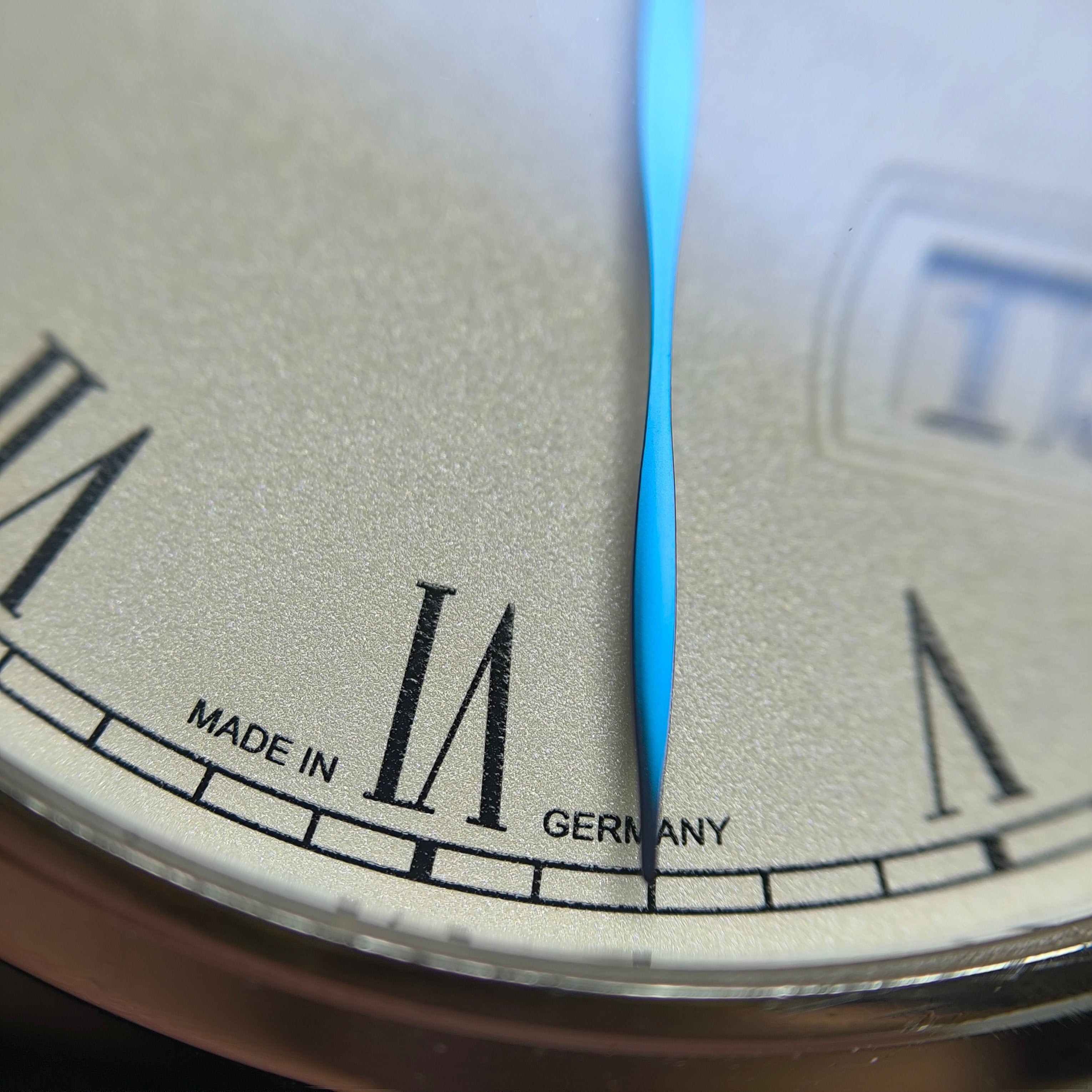 Glashutte Original Member of Parliament 40 millimeters 100-04-32-12-50