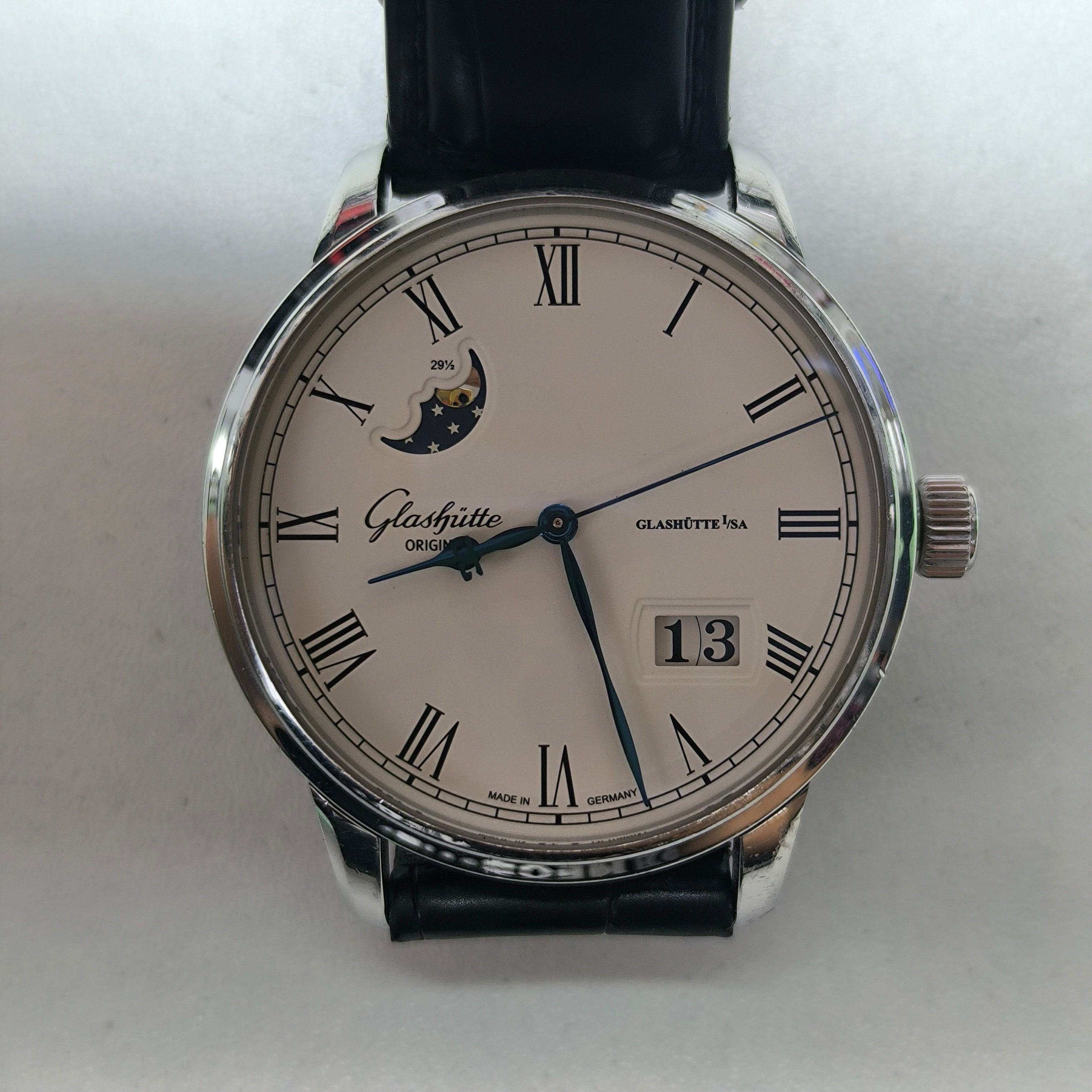 Glashutte Original Member of Parliament 40 millimeters 100-04-32-12-50