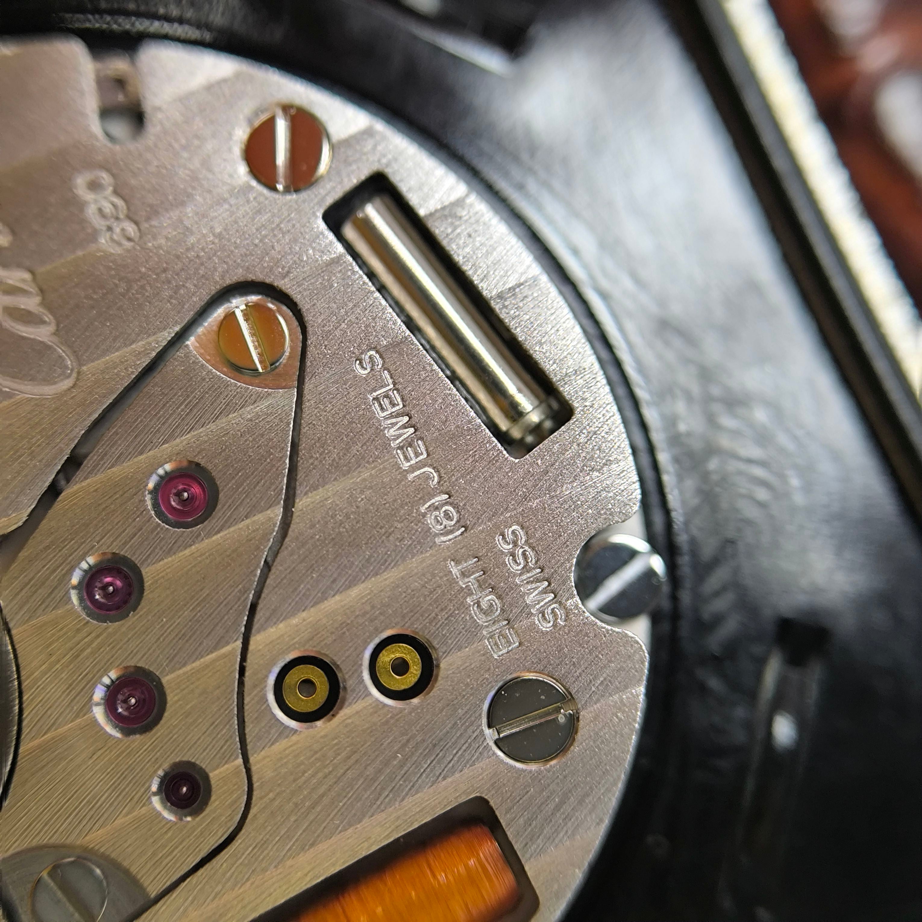 Cartier Tank series 34.8x27.4MM W5200025