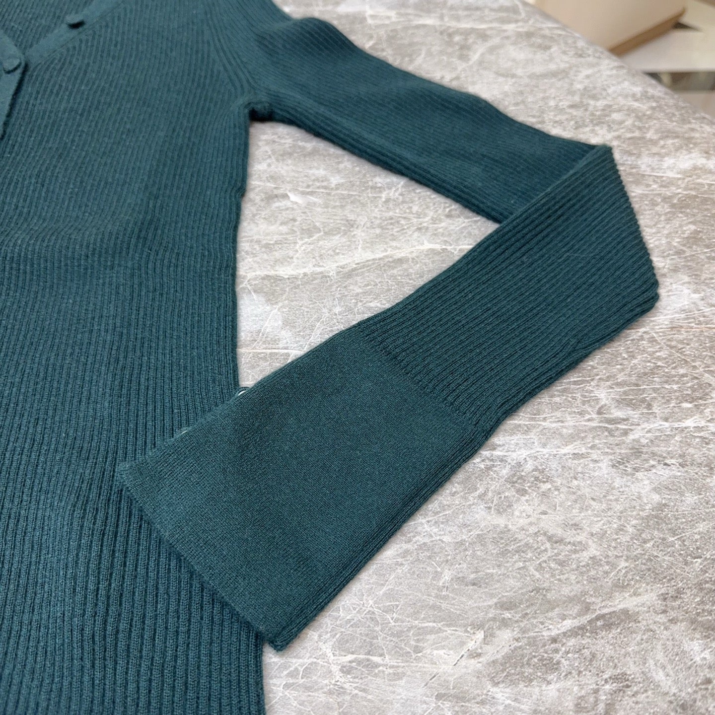 icicle之禾 Green Sweater