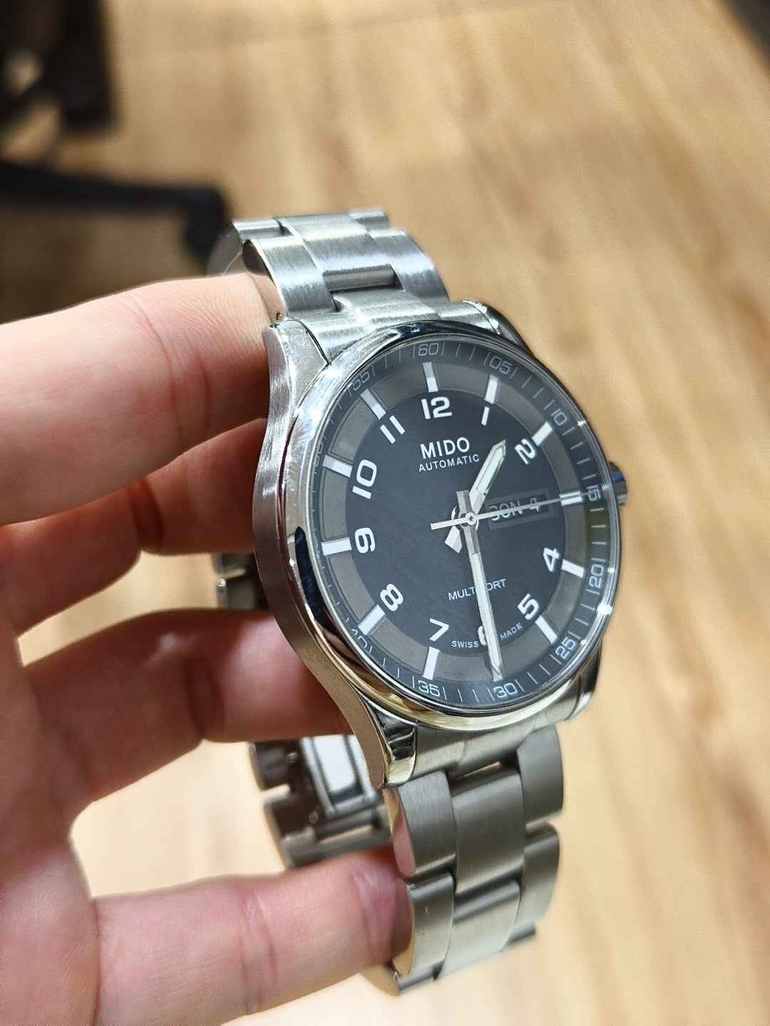 Mido Helmsman Automatic (self-winding) watch 42 millimeters M005.430.11.052.00