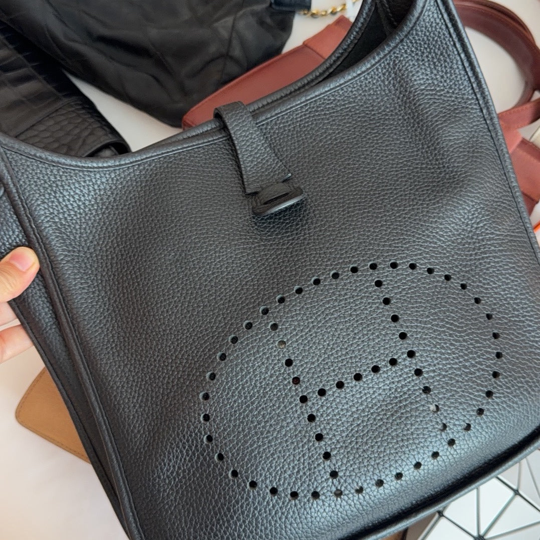 Hermes Black