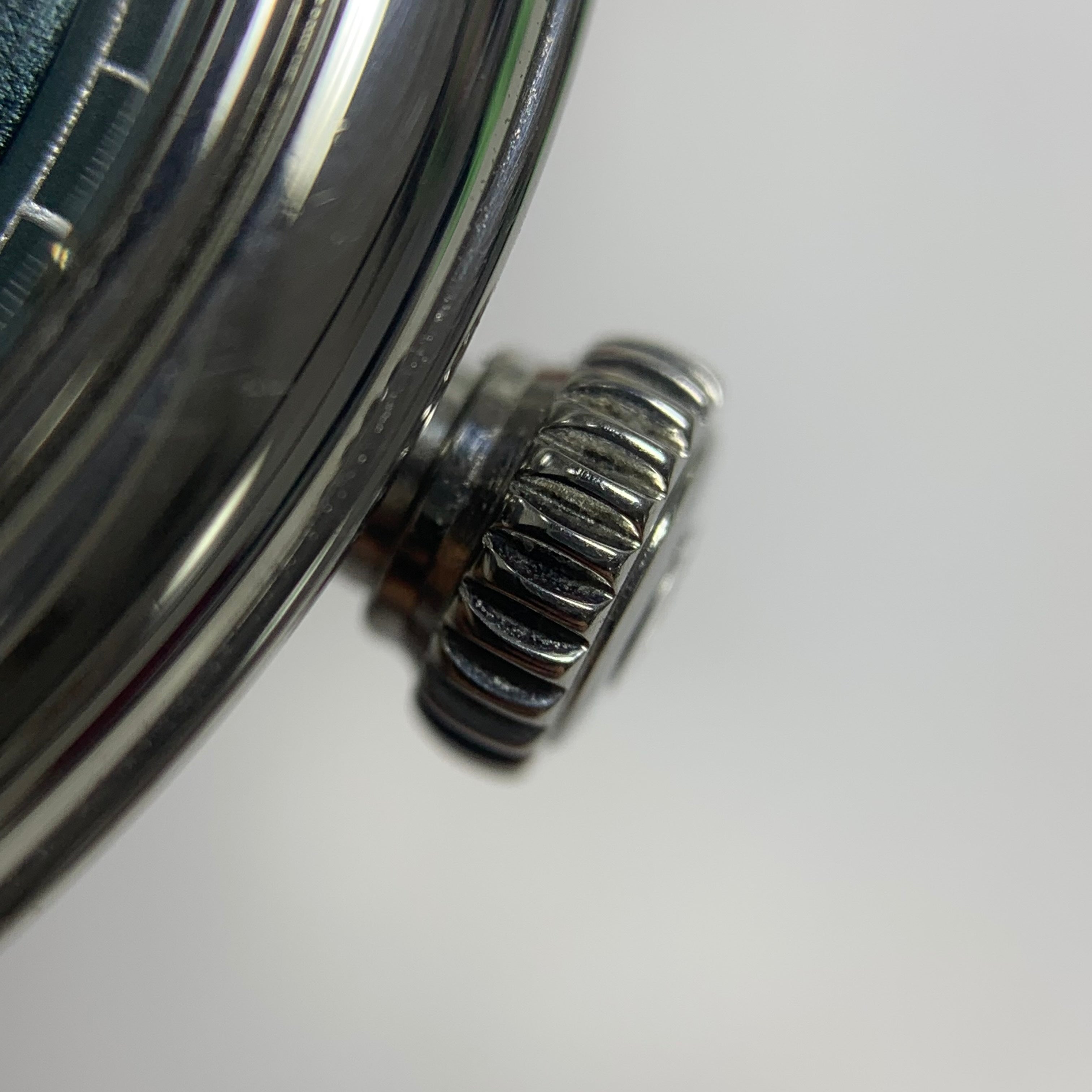 Omega Flying Disc Series 41 434.10.41.20.10.001