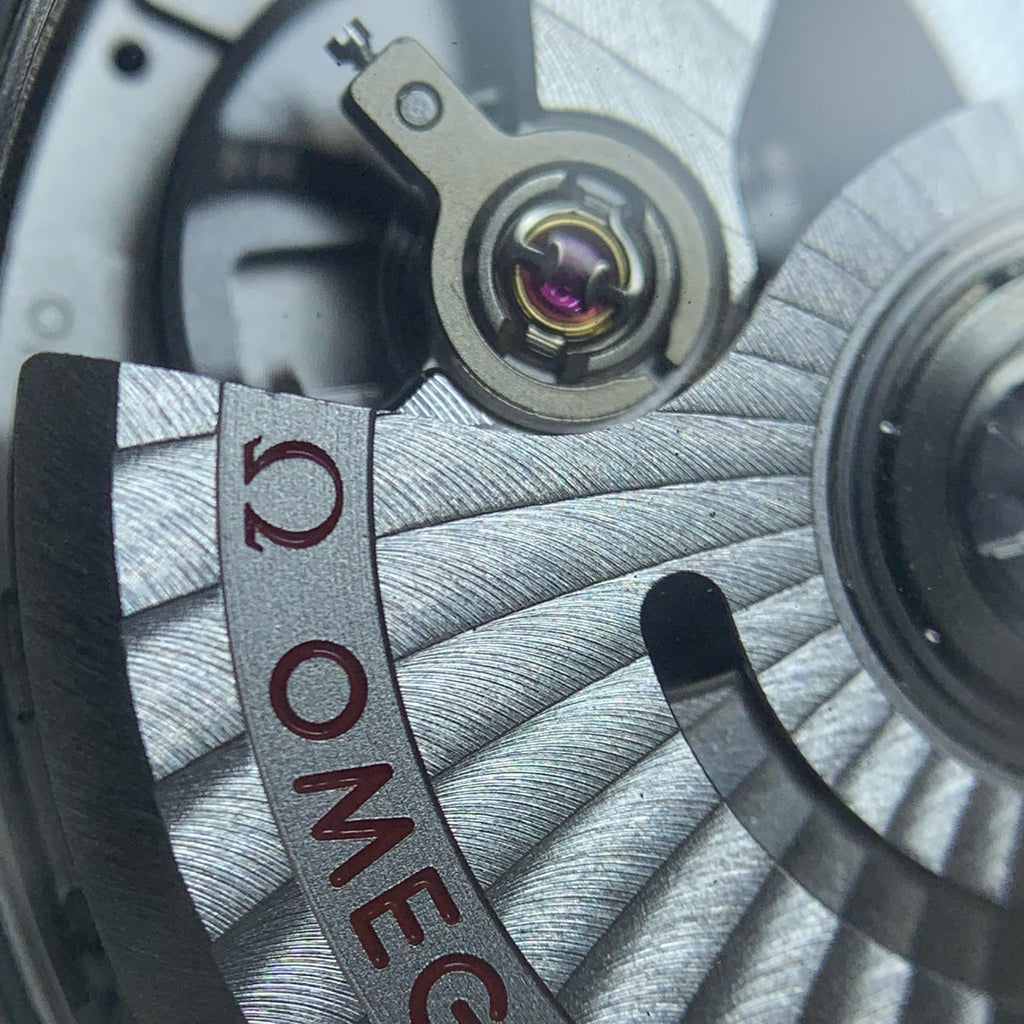 Omega Flying Disc Series 41 434.10.41.20.10.001