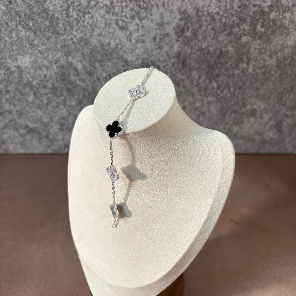 Van Cleef & Arpels Bracelet