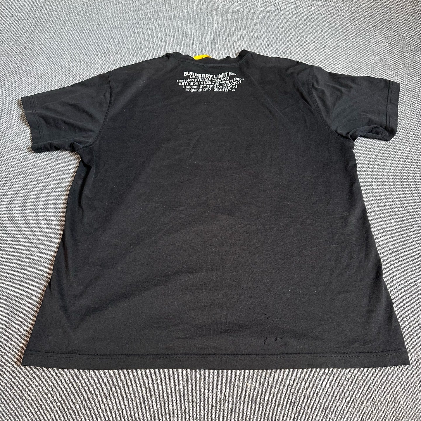 空白 Cotton Black T-shirt