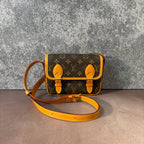 Louis Vuitton Messenger Bag