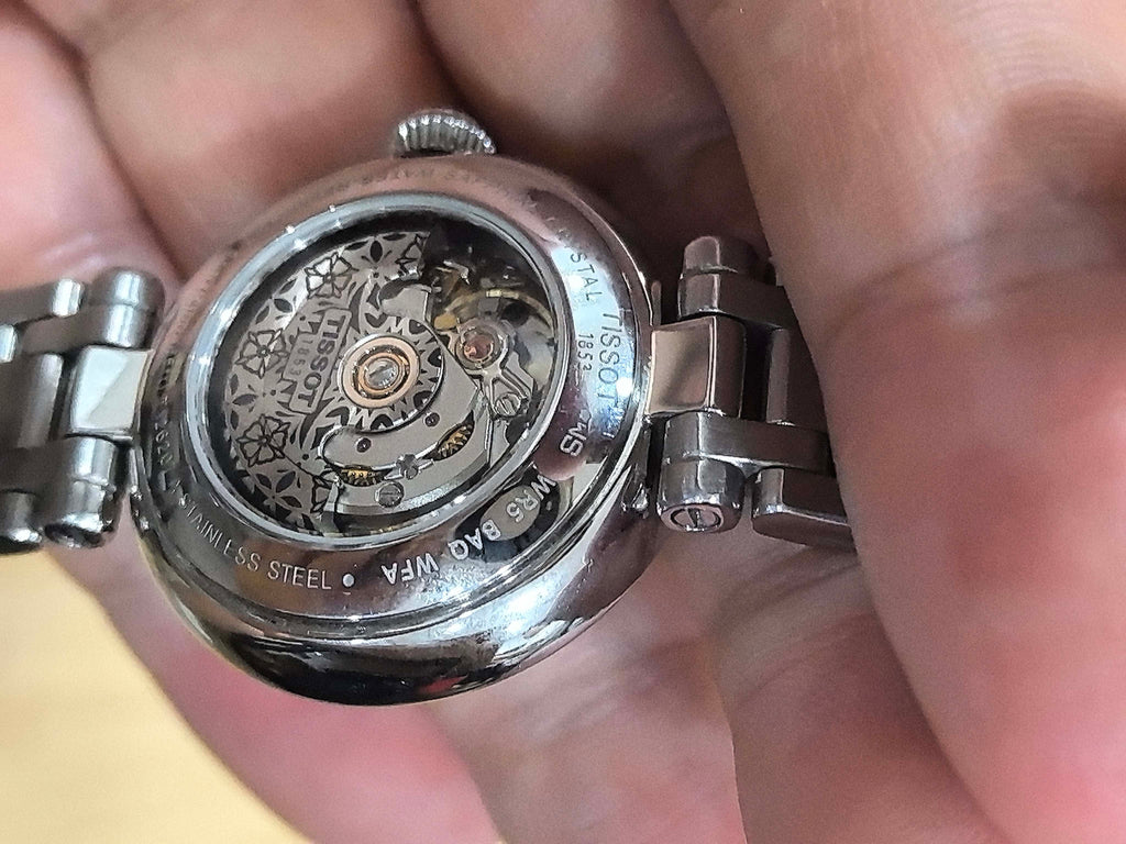 Tissot Little Beauty 29 millimeters T126.207.11.013.00