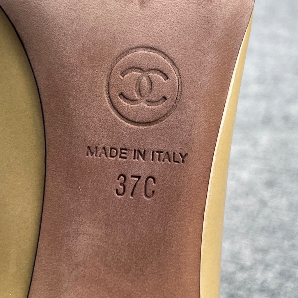 Chanel High heels