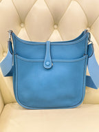 Hermes 915875