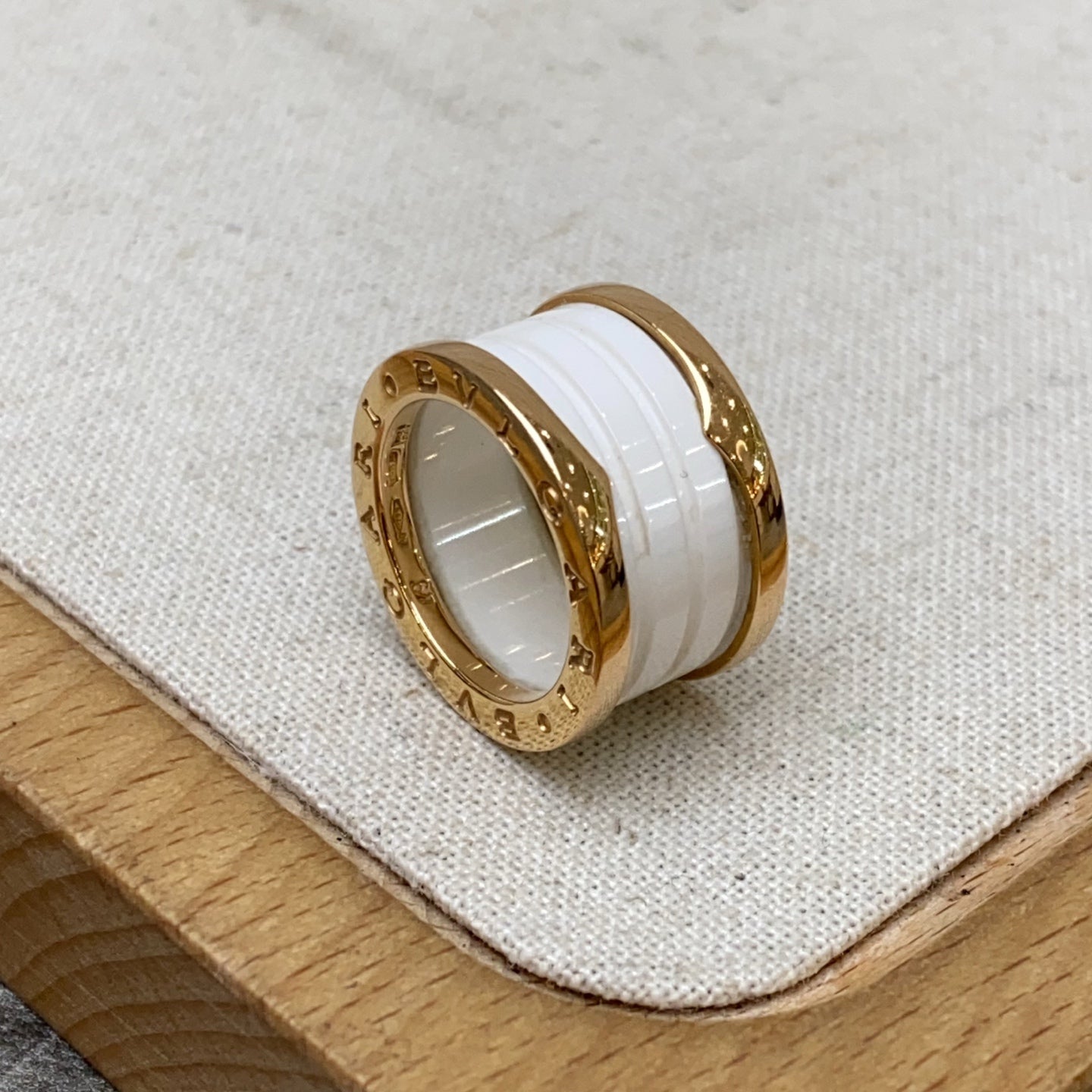 Bvlgari Rose gold Ring