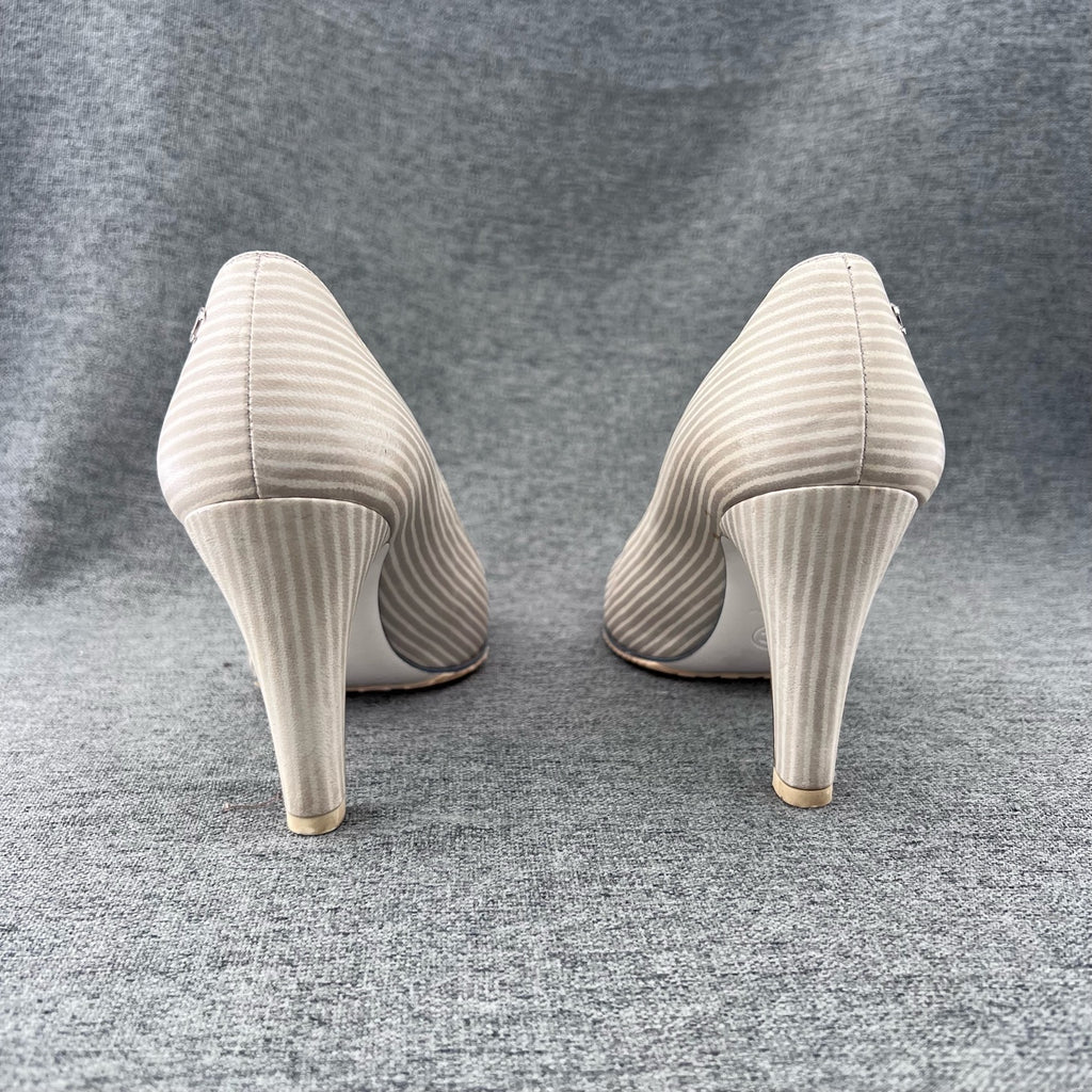 Chanel High heels