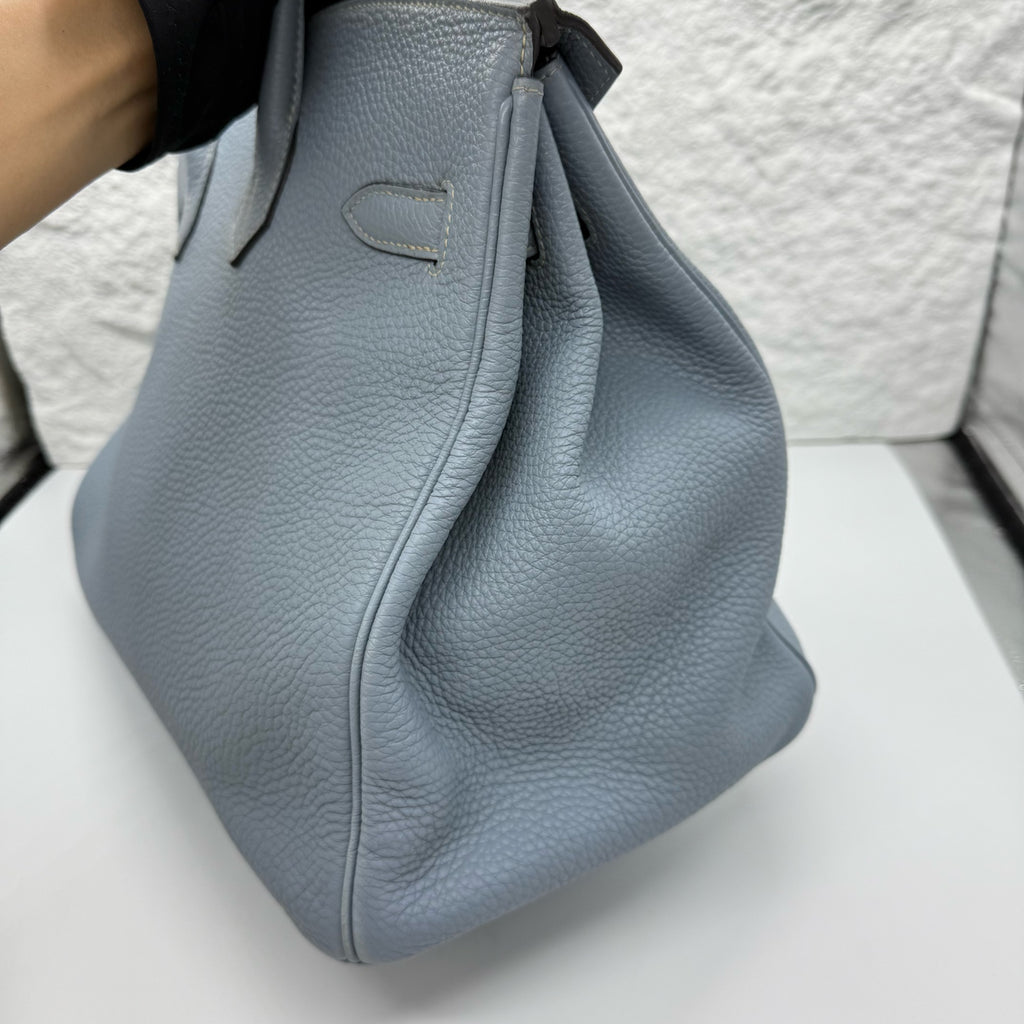 Hermes Linen