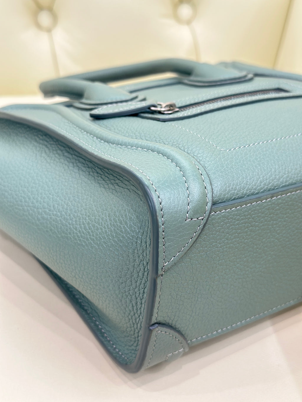 Celine Compact LUGGAGE Green Length 20 x Width 8.5 x Height 19 cm 189243DRU.29CN