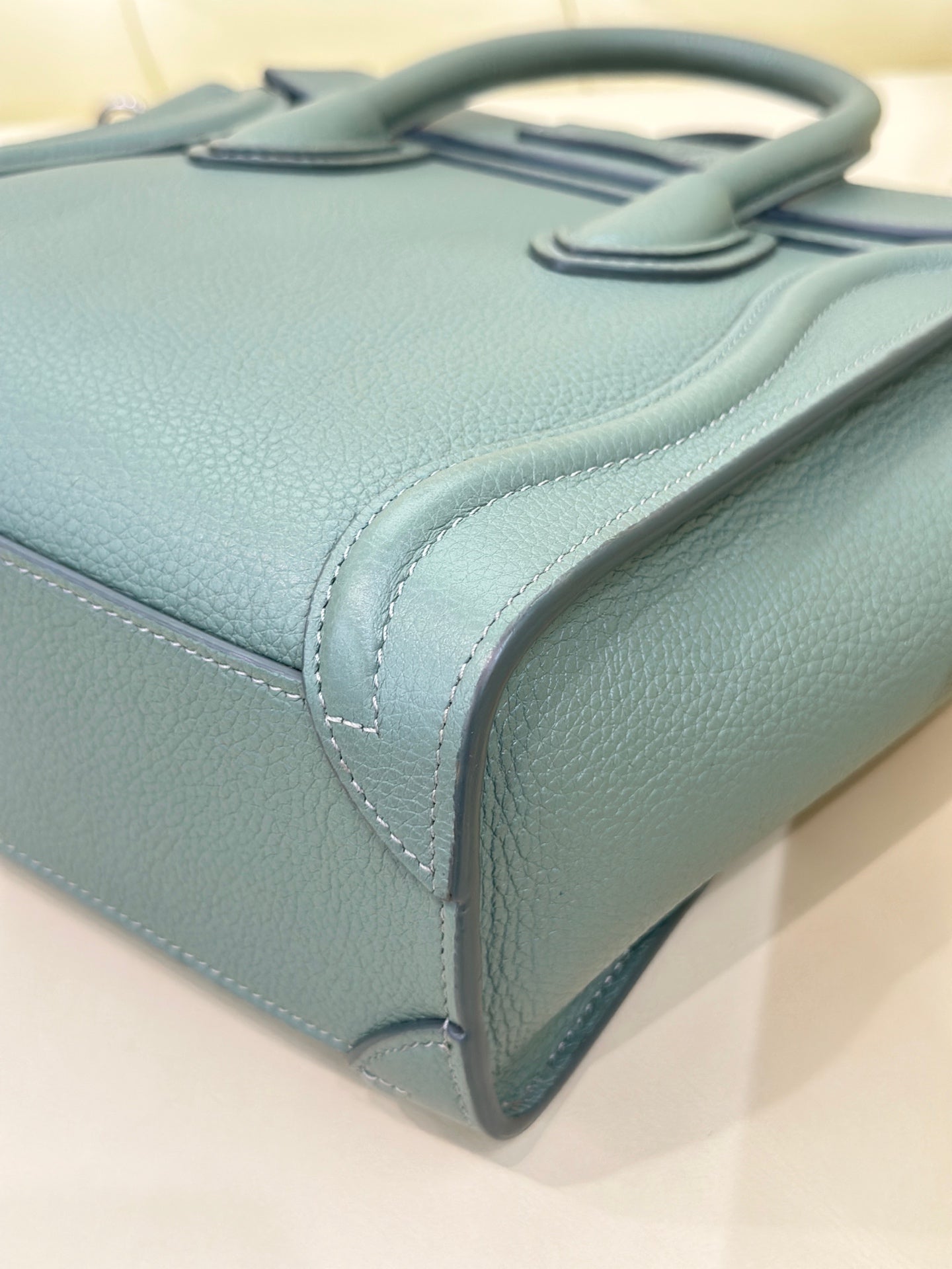 Celine Compact LUGGAGE Green Length 20 x Width 8.5 x Height 19 cm 189243DRU.29CN