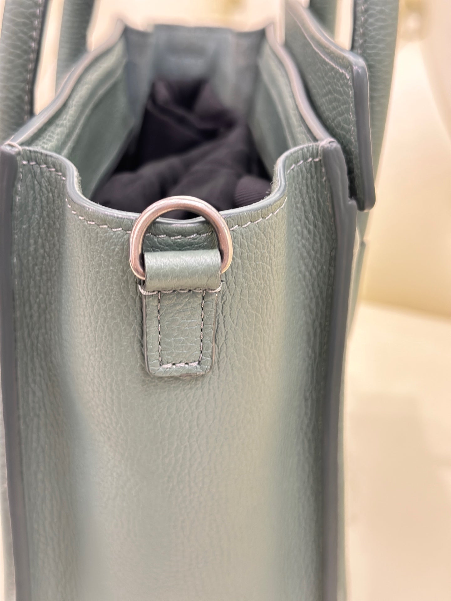 Celine Compact LUGGAGE Green Length 20 x Width 8.5 x Height 19 cm 189243DRU.29CN