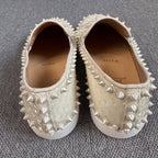 空白 Loafers
