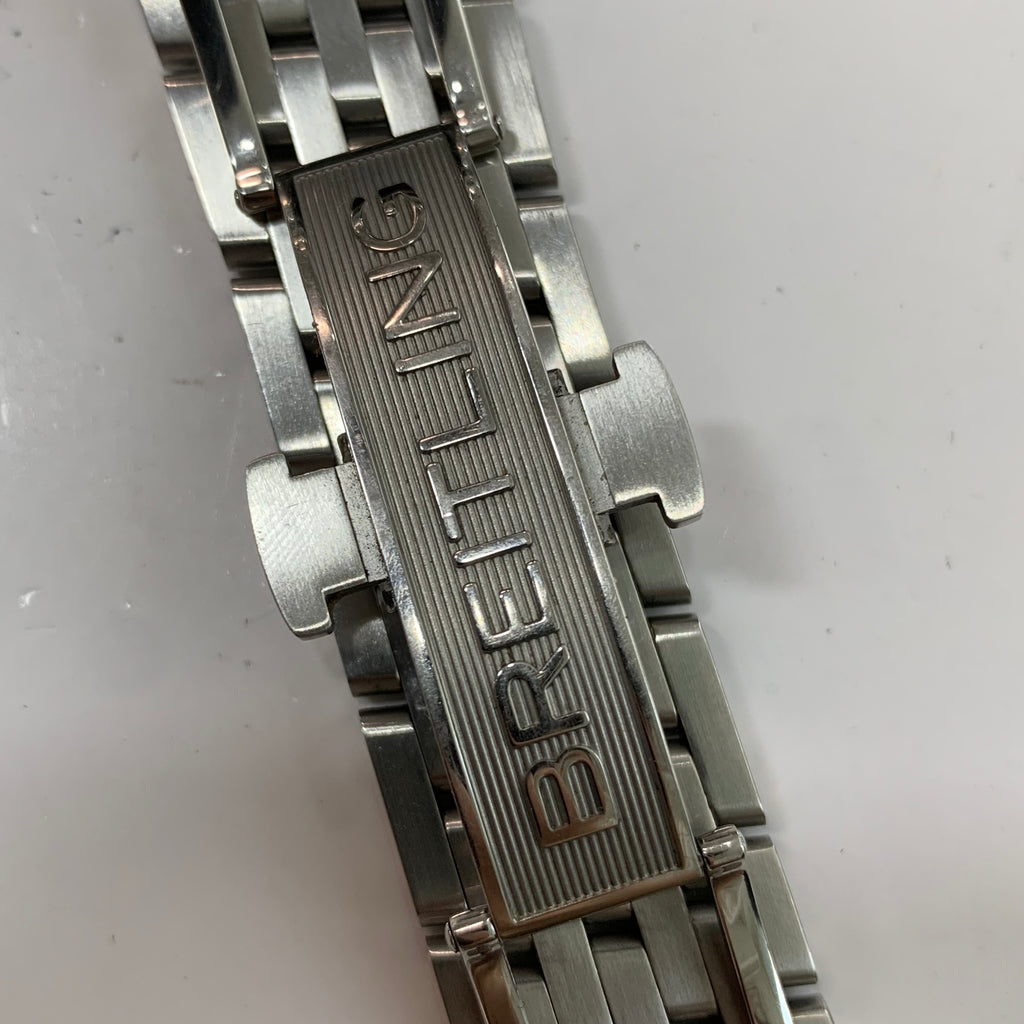 Breitling Navitimer Collection 43 millimeters AB0138211B1A1