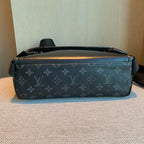 Louis Vuitton Messenger Bag