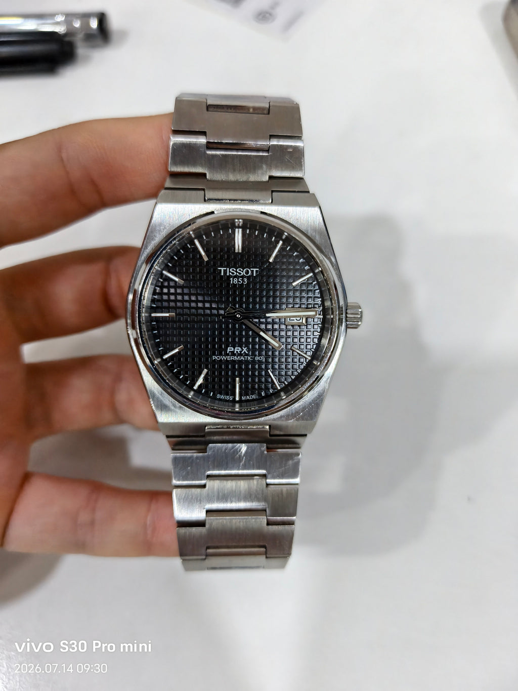 Tissot Classic Automatic (self-winding) watch 40.00 MM x 39.50 MM T137.407.11.051.00