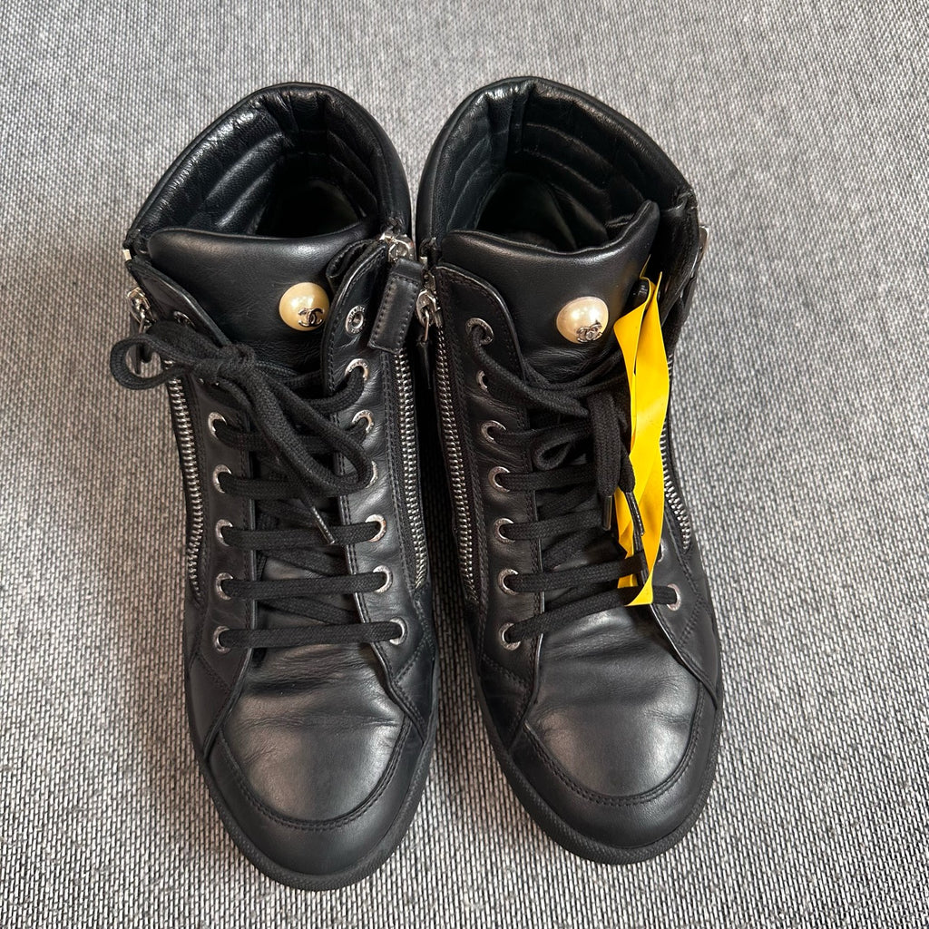 空白 Skate shoes