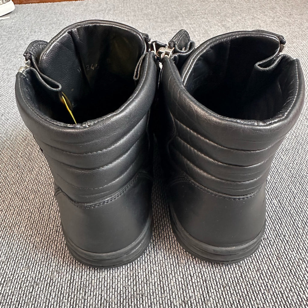 空白 Skate shoes