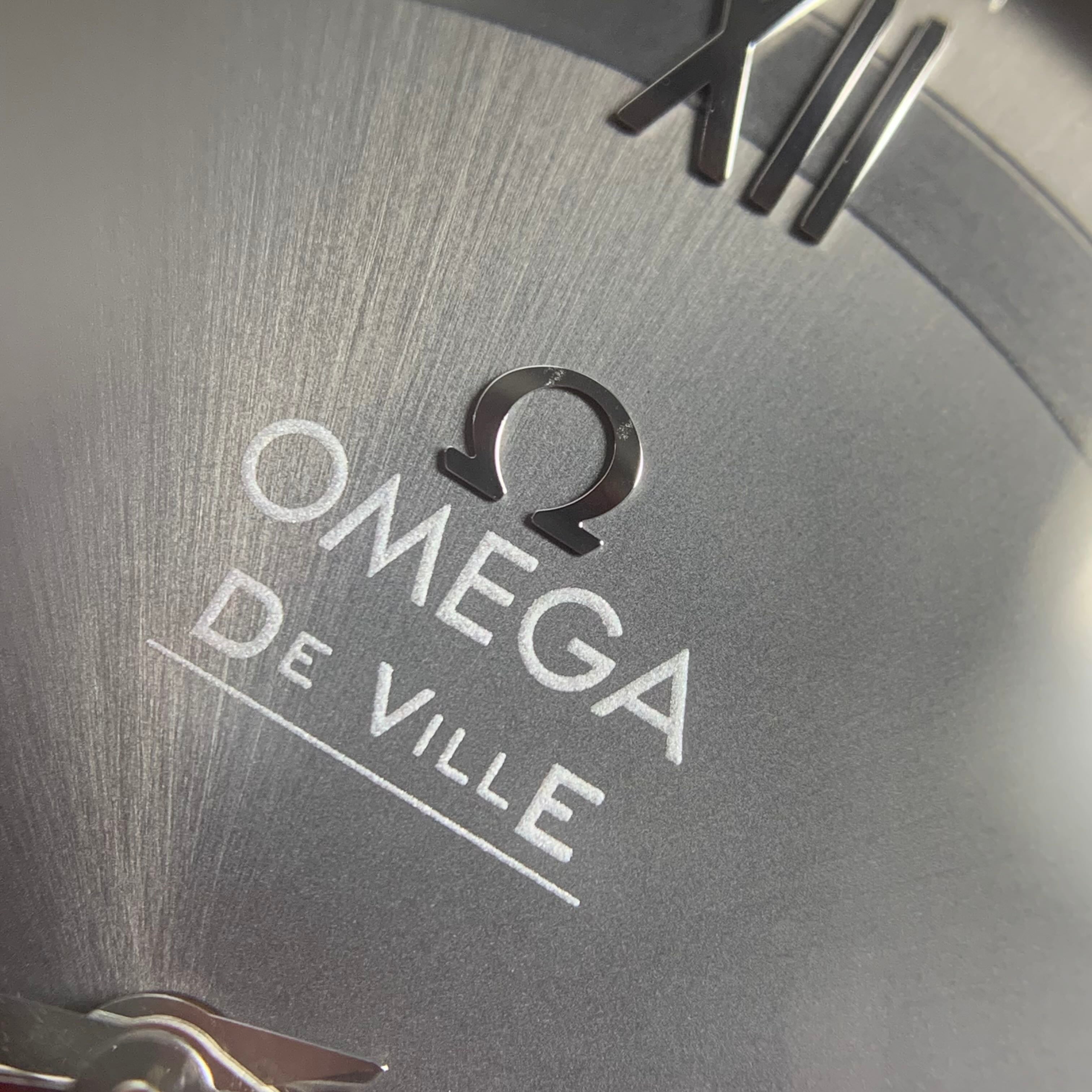 Omega Flying Disc Series 39.5 424.10.40.20.06.001