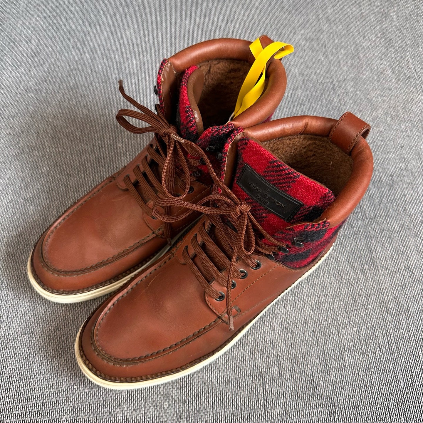 空白 Leather Ankle boots