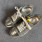 空白 Silver Skate shoes