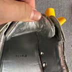 空白 Silver Skate shoes
